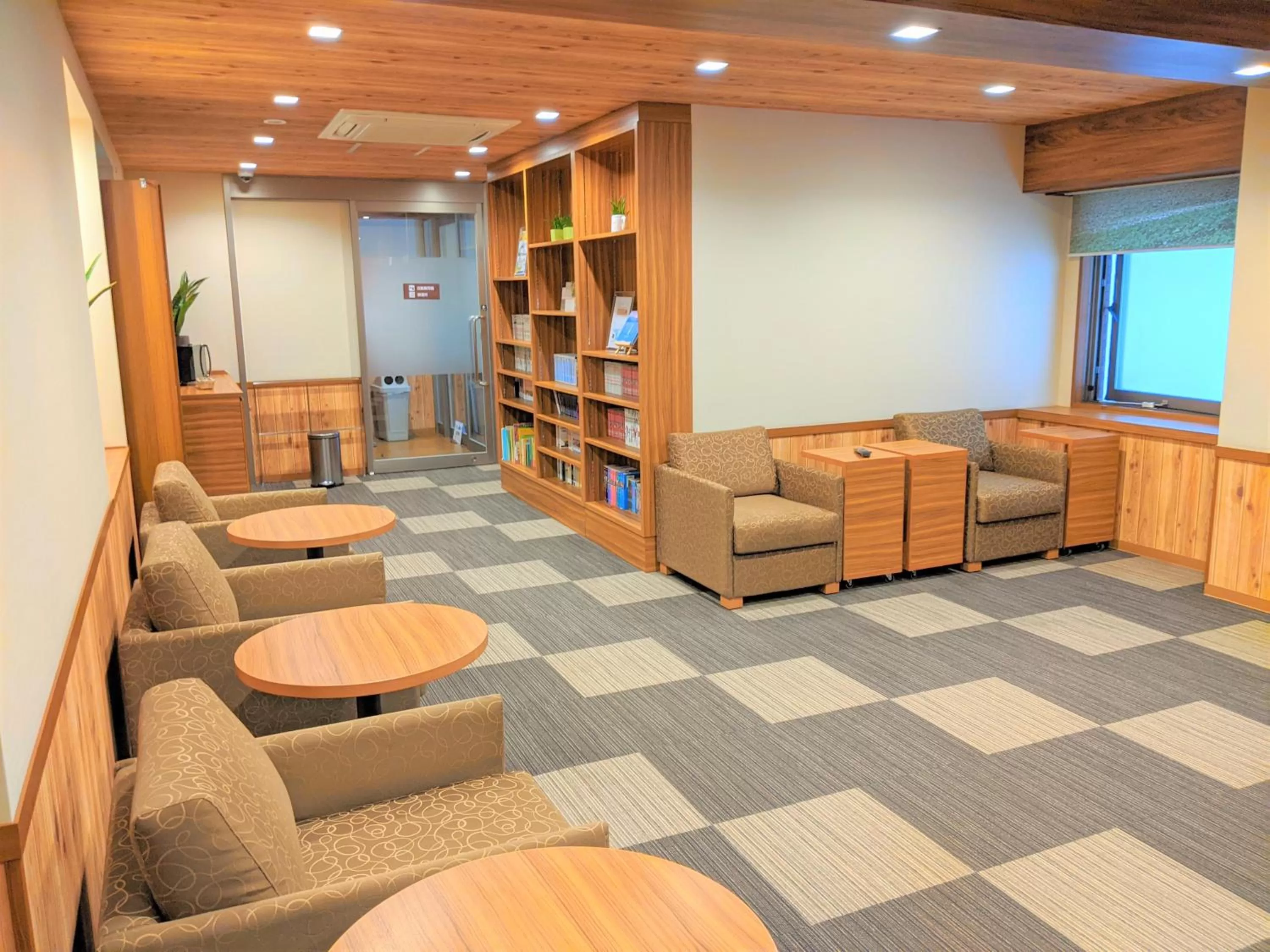 Communal lounge/ TV room in Dormy Inn Premium Sapporo