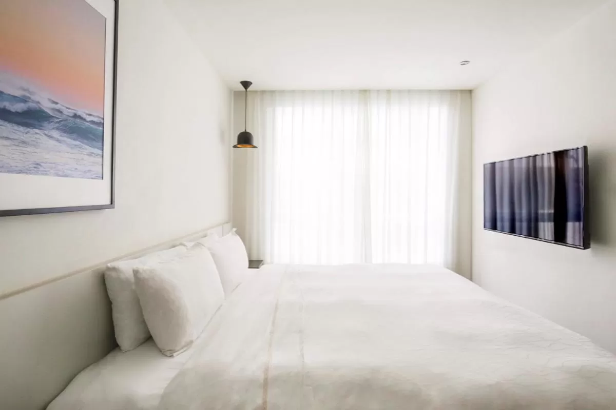 Photo of the whole room, Bed in CityInn Hotel Taipei Station Branch III