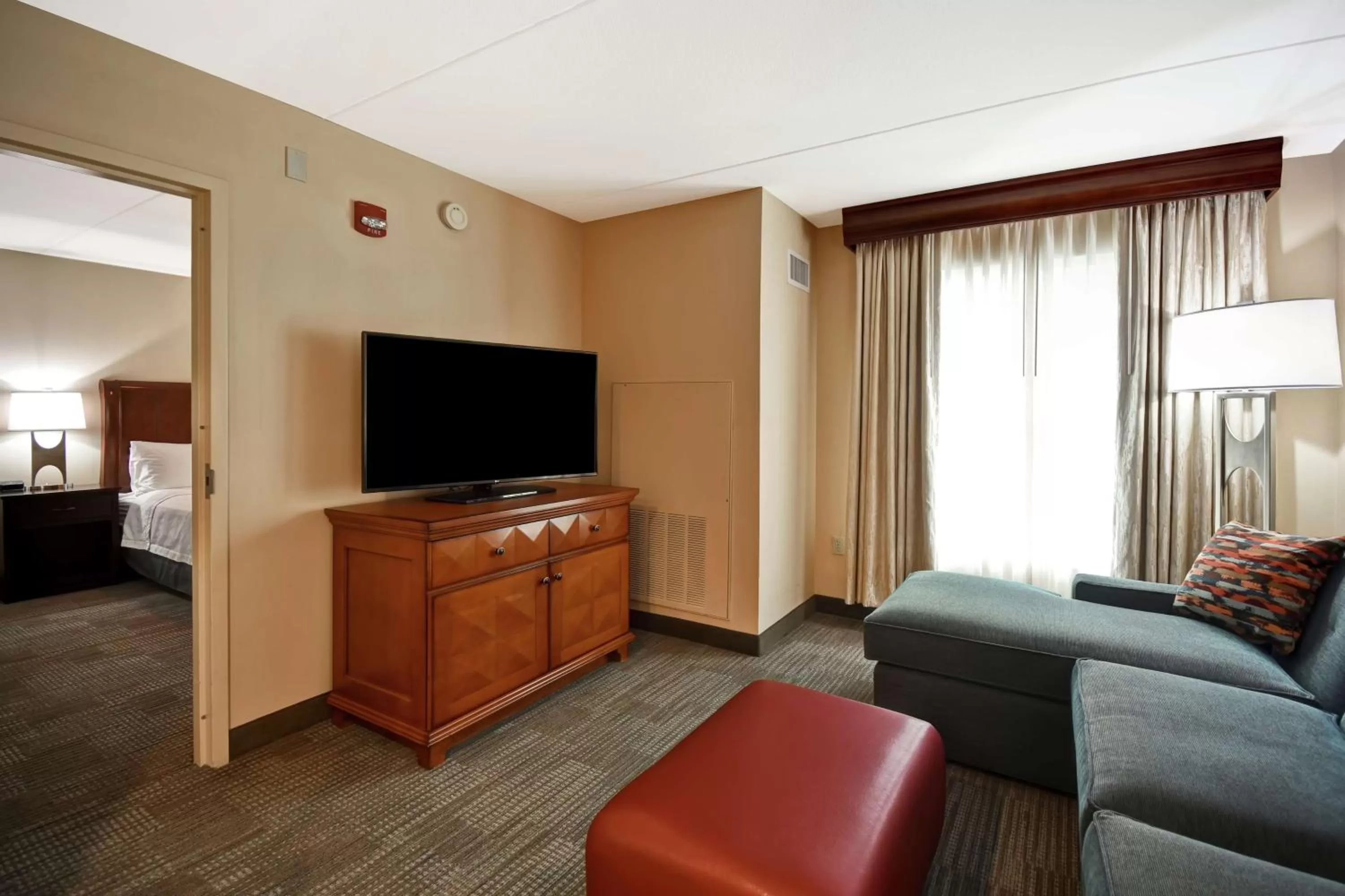 Living room in Homewood Suites by Hilton Lancaster