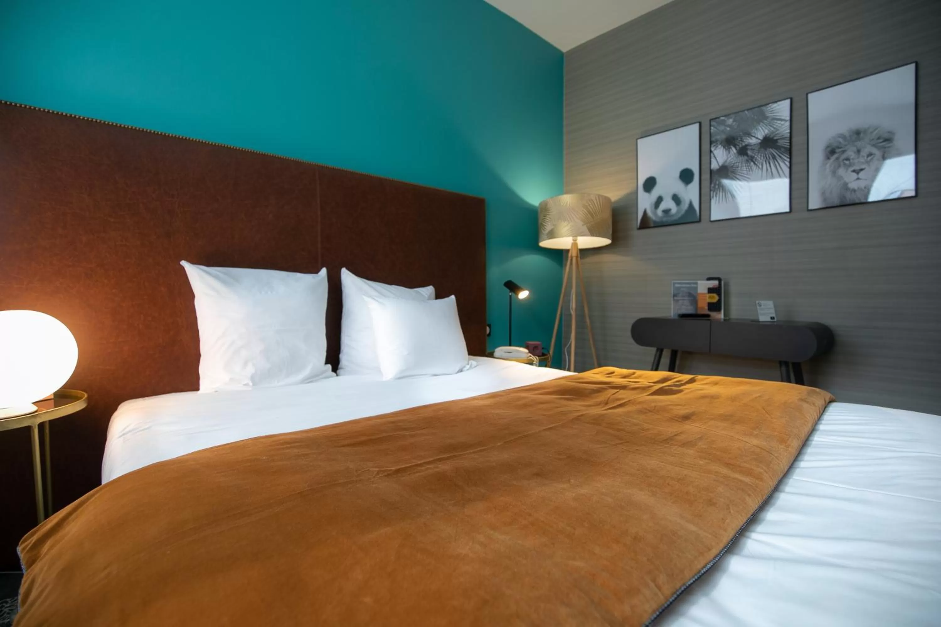 Photo of the whole room, Bed in Hôtel Restaurant Vaillant Colmar Nord