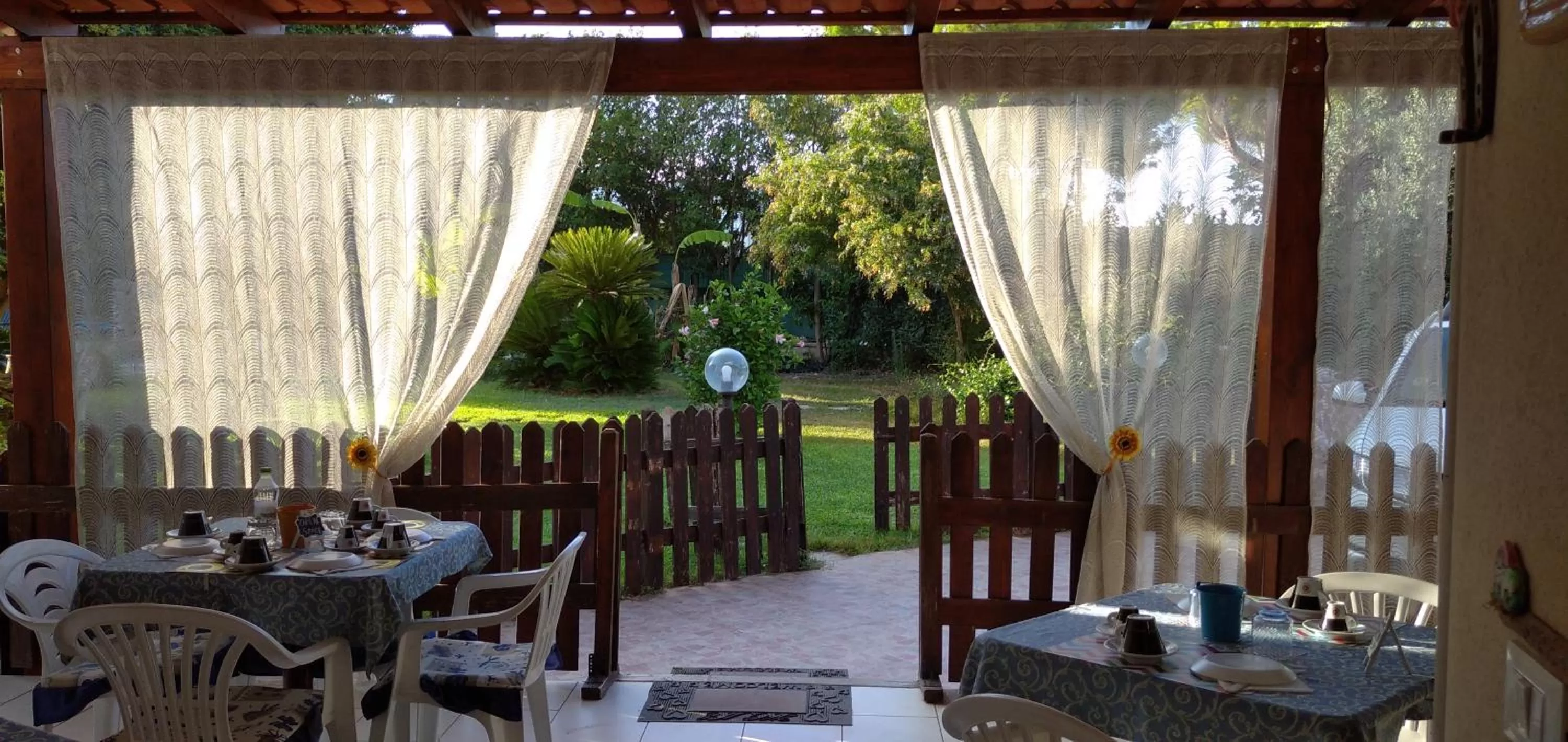 Garden view in B&B Leonida