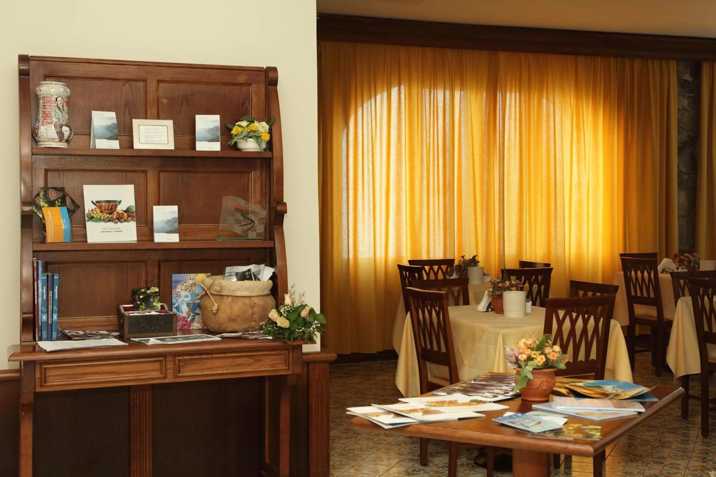 Lounge or bar in Hotel Mega Mare