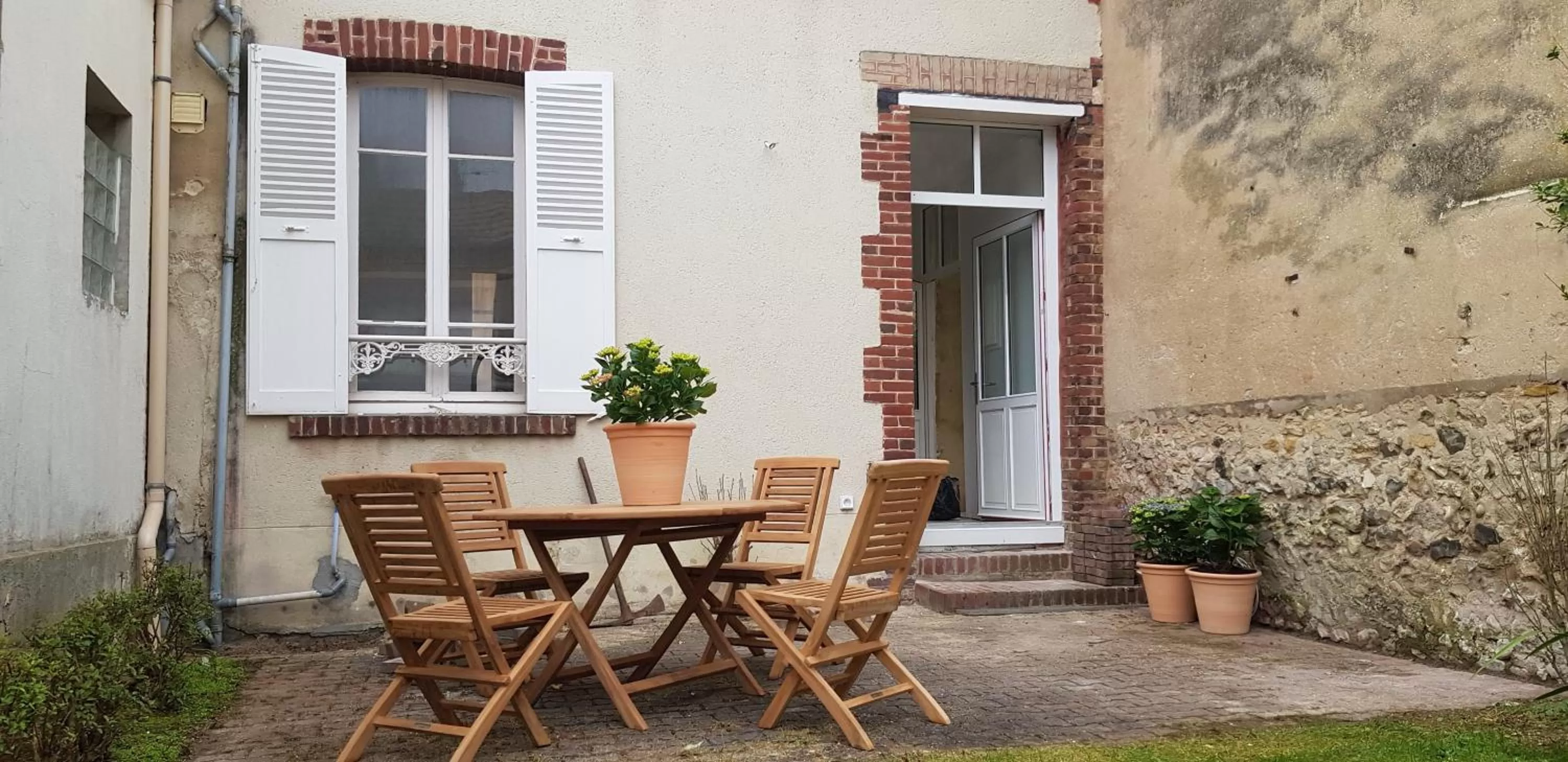 Garden in Les Cabines