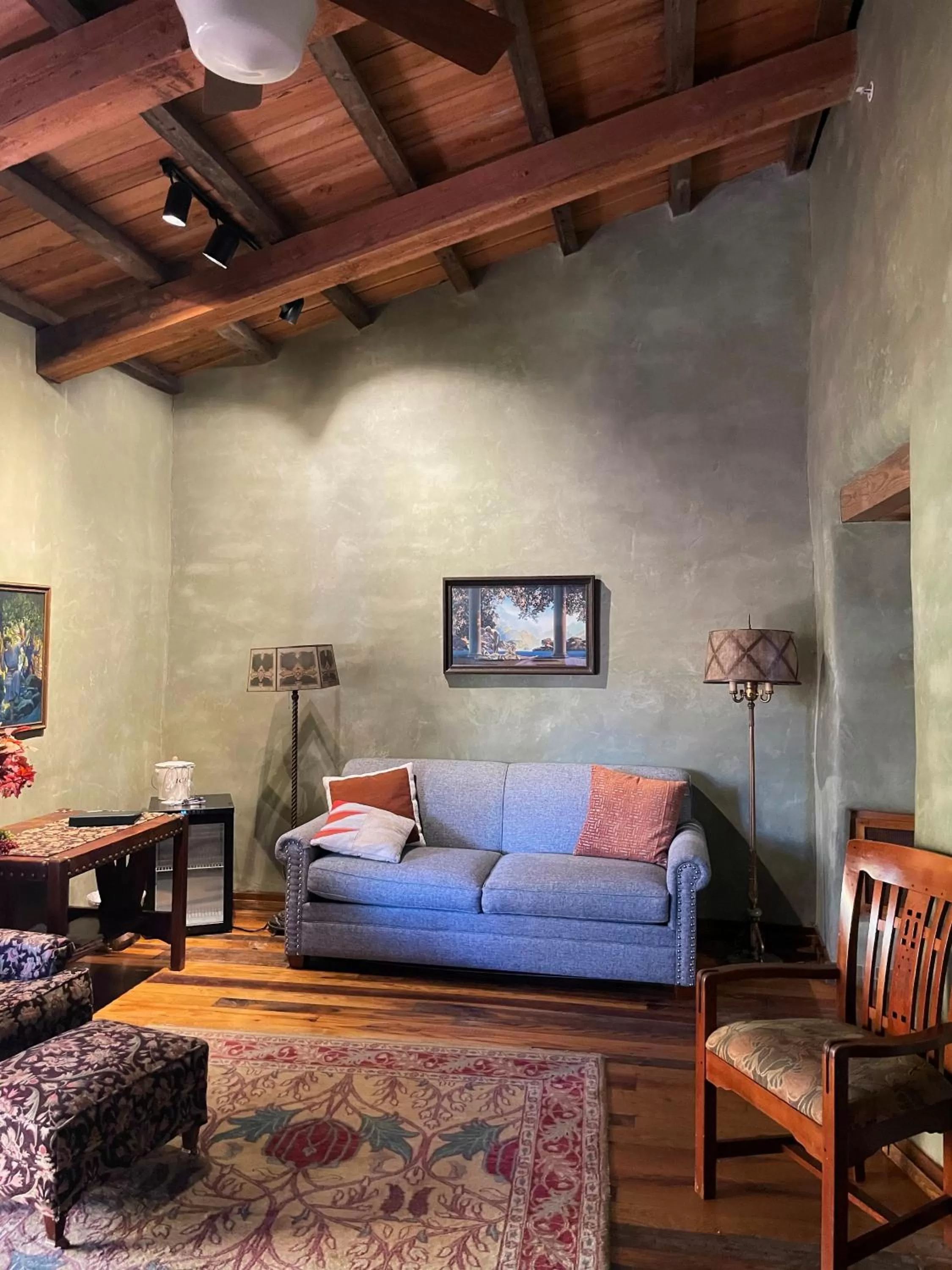 Decorative detail in El Portal Sedona Hotel