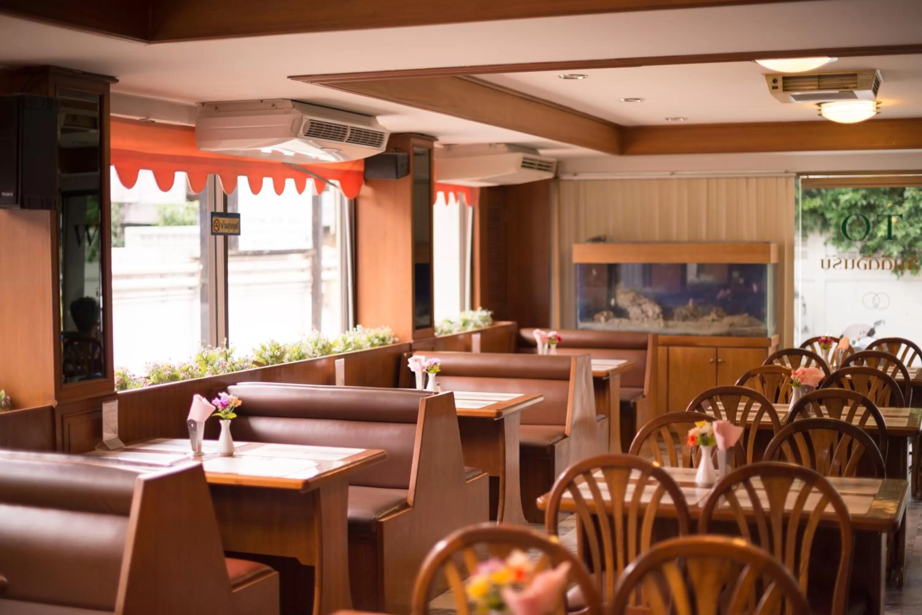 Restaurant/places to eat in Siam Palace Hotel