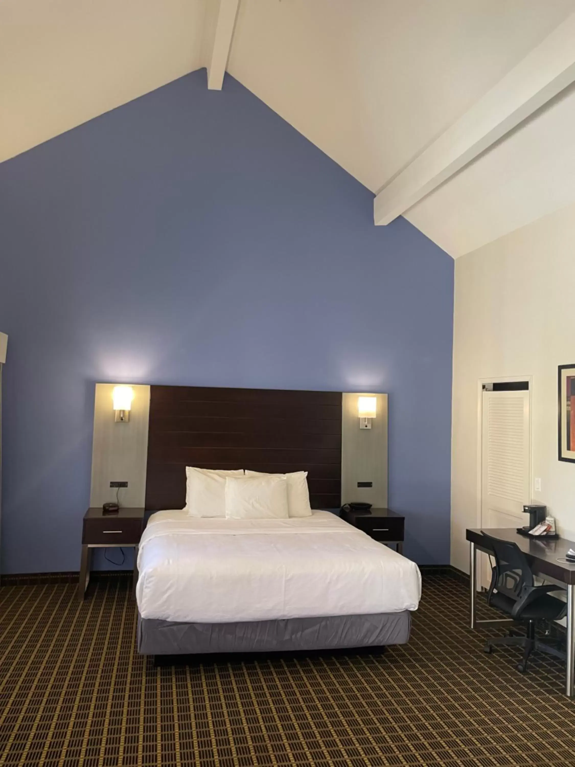 King Suite - single occupancy in Hotel Solares King Suite - single occupancy in Hotel Solares