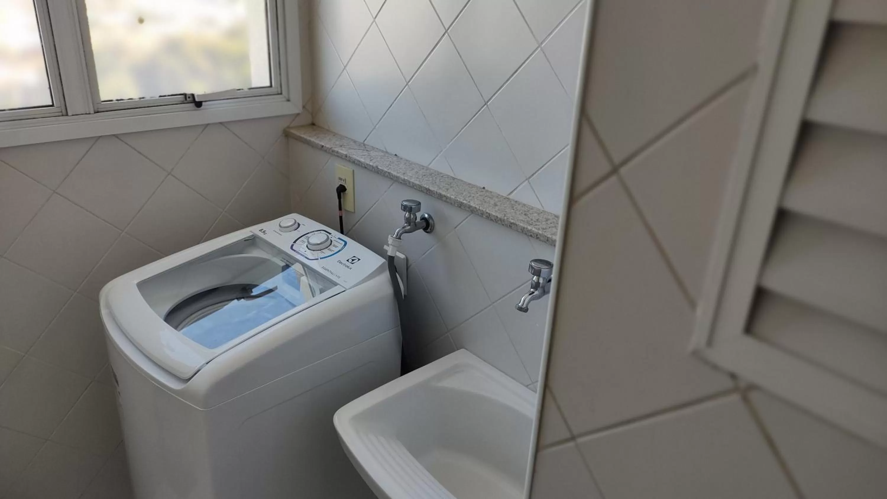 washing machine in Hotel City Hall