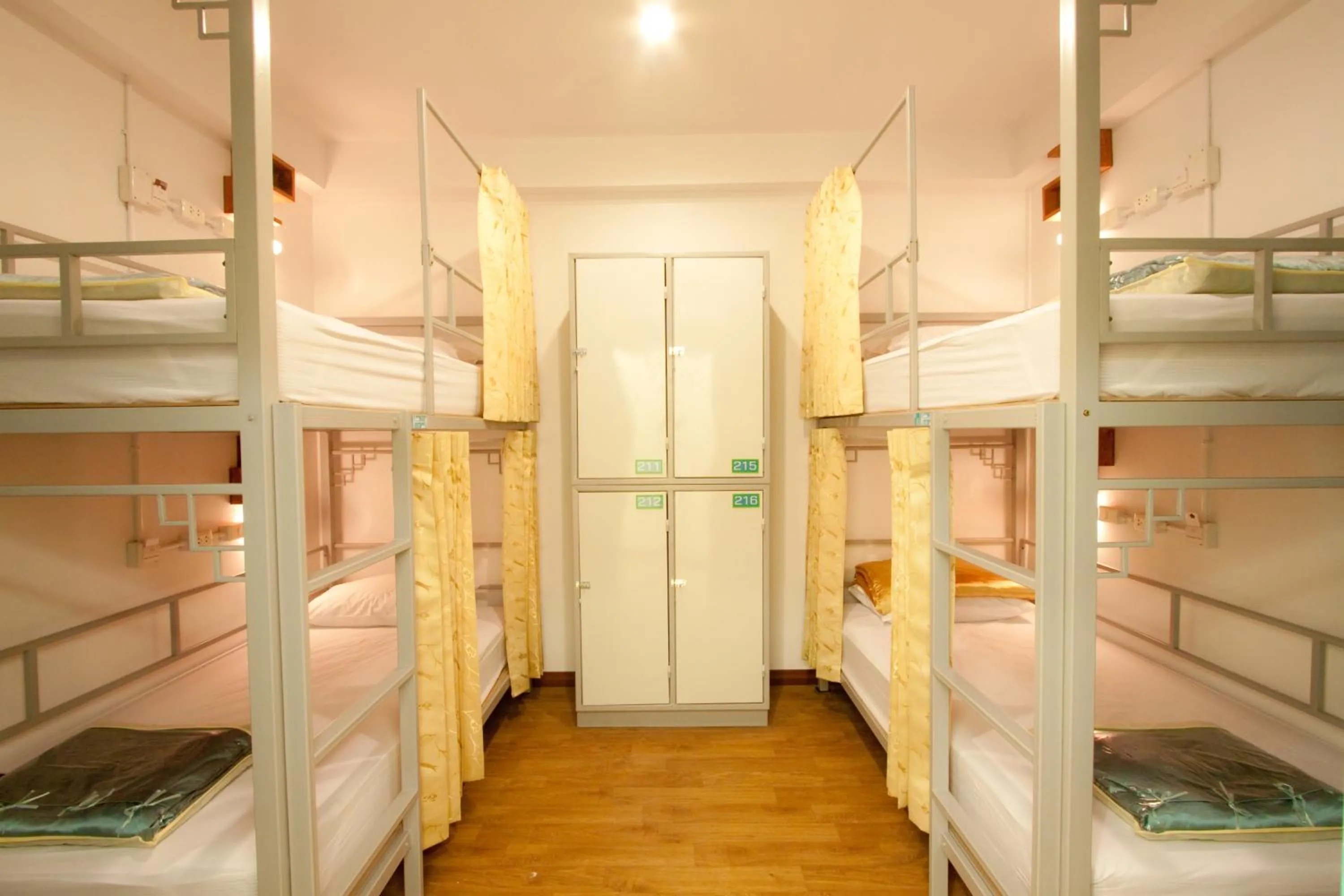 bunk bed in China Town Hotel - SHA Plus Certified