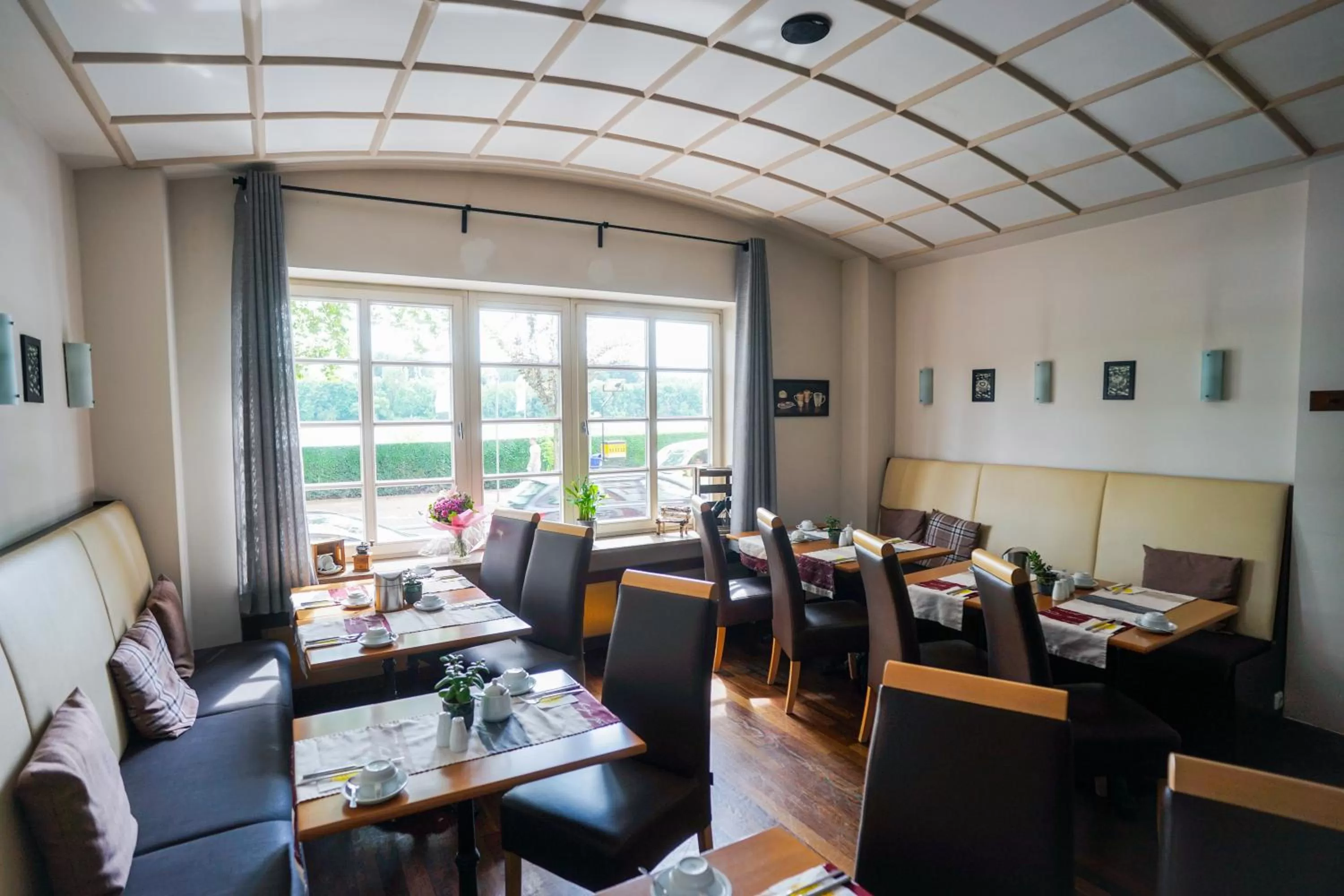 Hotel Am Schloss Biebrich