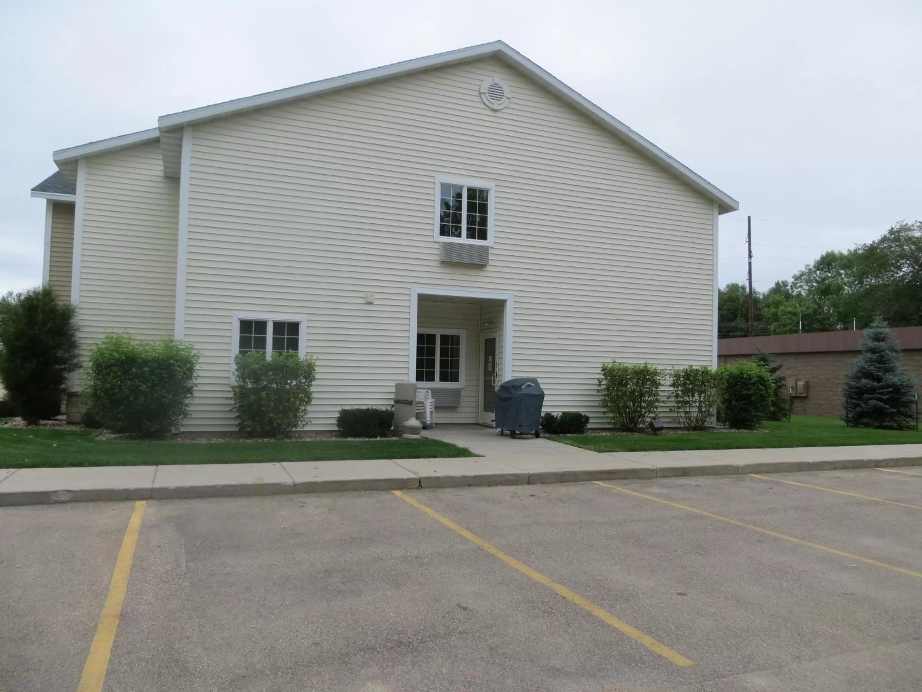 Property building in Cobblestone Inn & Suites - Brillion