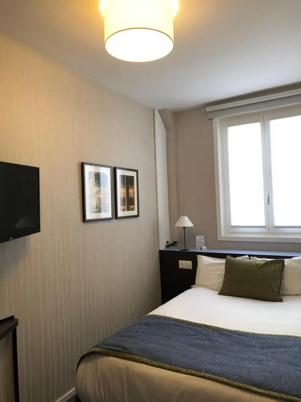 Single Room in Hôtel Charing Cross Single Room in Hôtel Charing Cross
