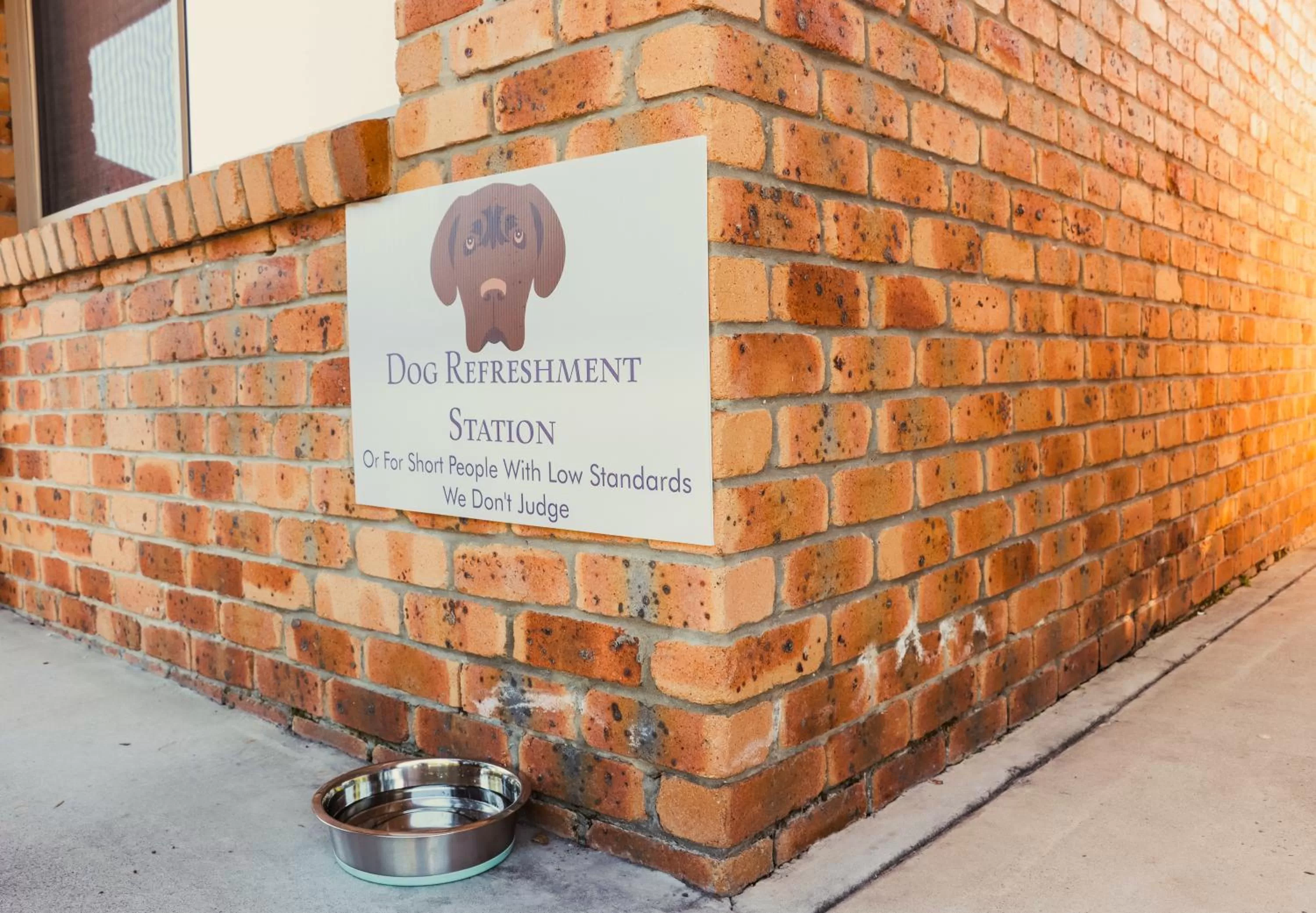 Kennedy Drive Boutique Motel - Close To City Centre & Airport