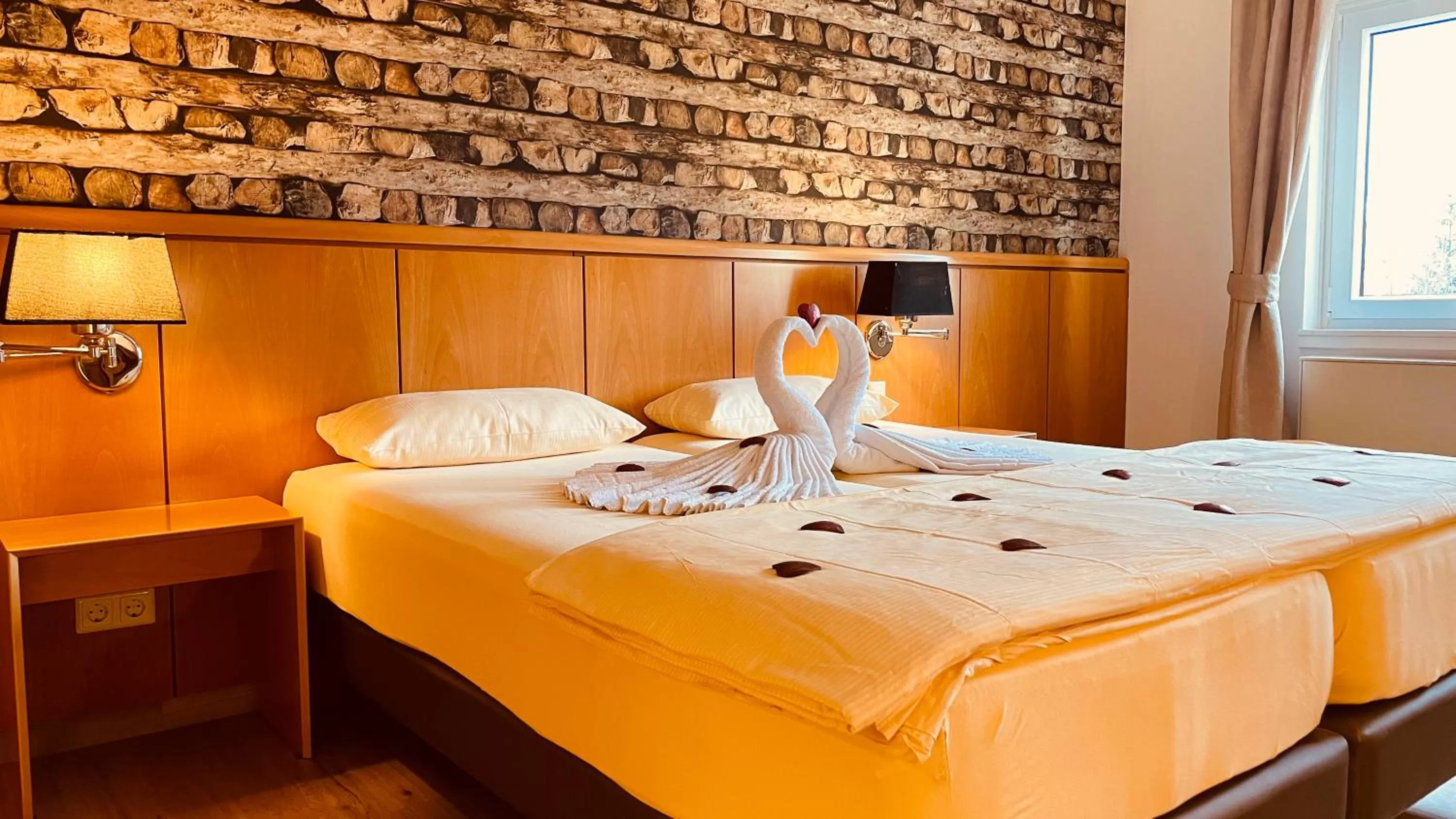 wedding, Bed in Salischer Hof