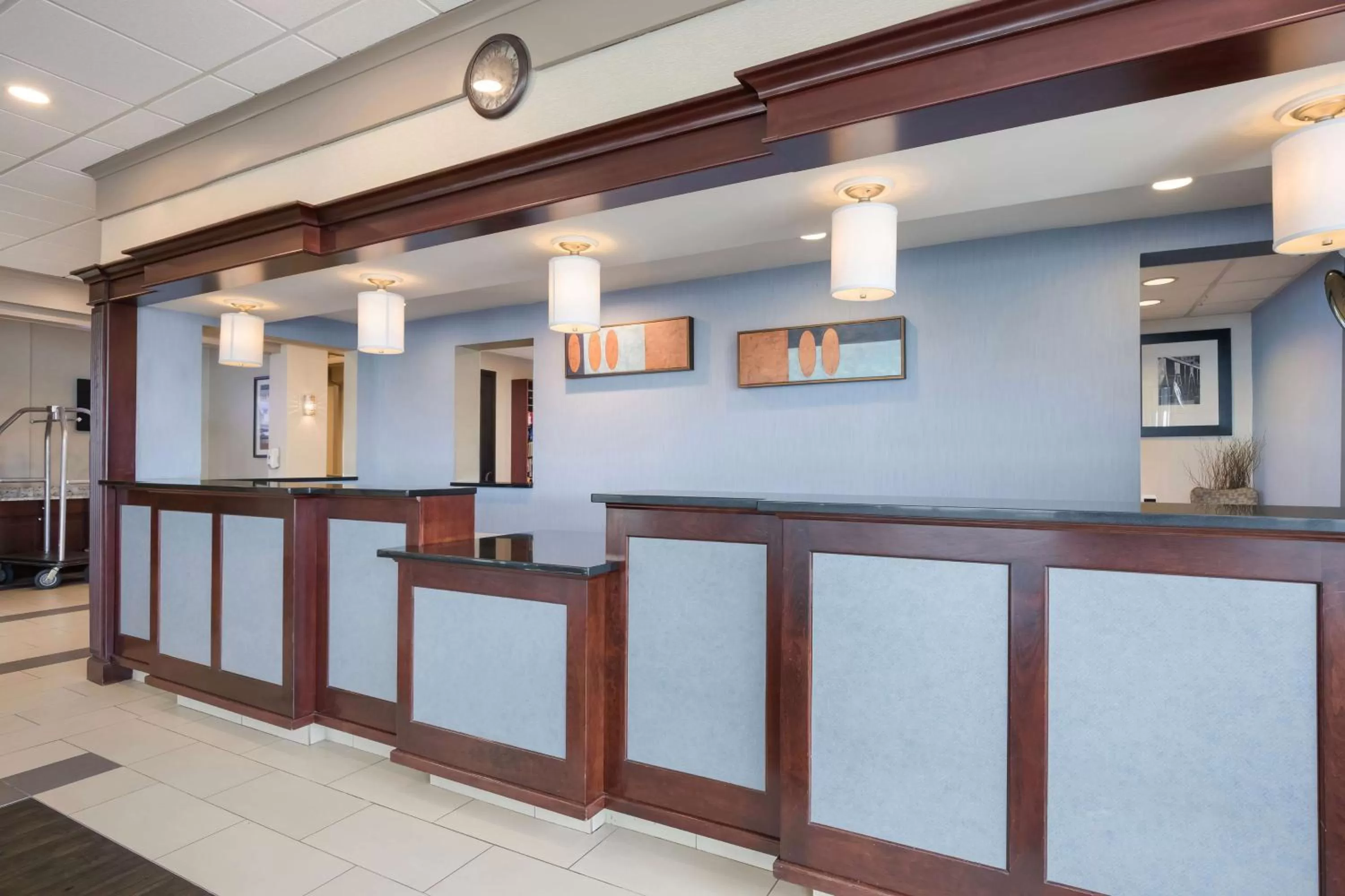 Lobby or reception in Best Western Northwest Indiana Inn