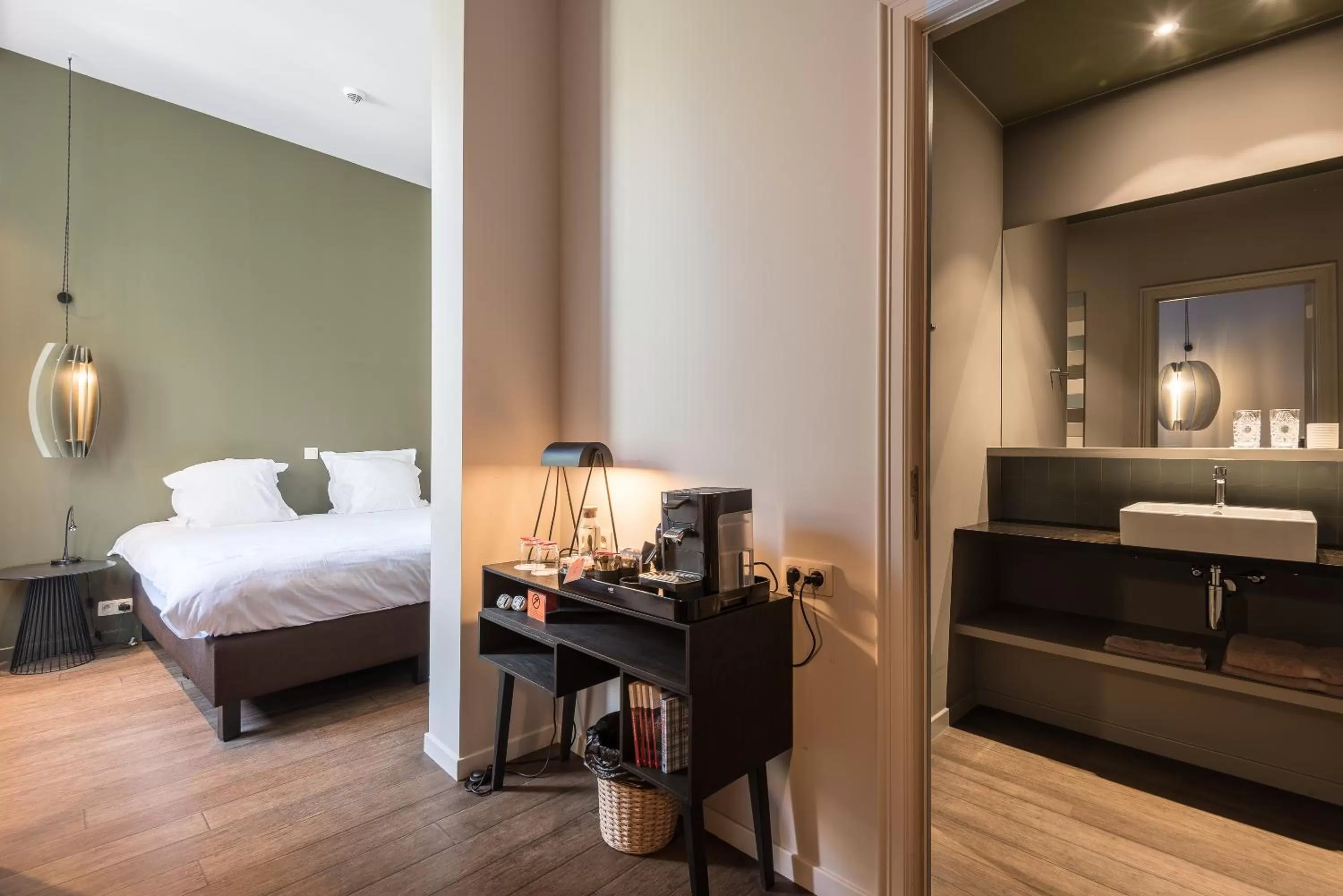 Bed in Zakske13 - Design Boutique B&B in Bruges city centre