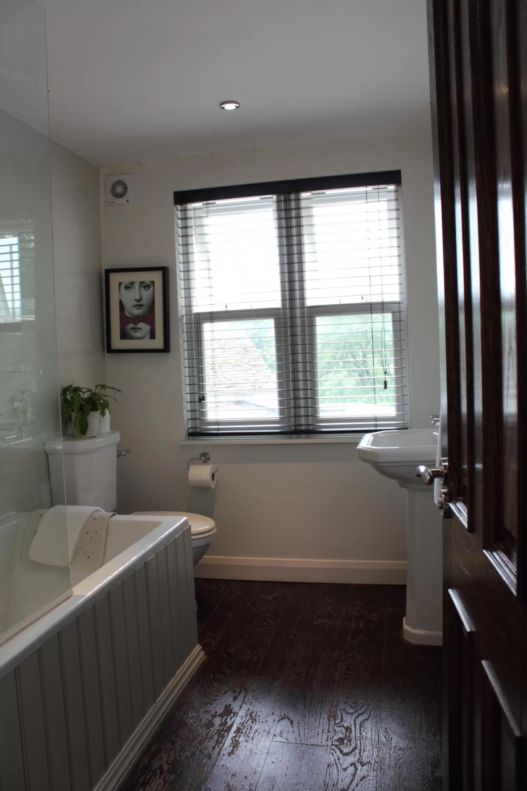 Bathroom in The Spread Eagle