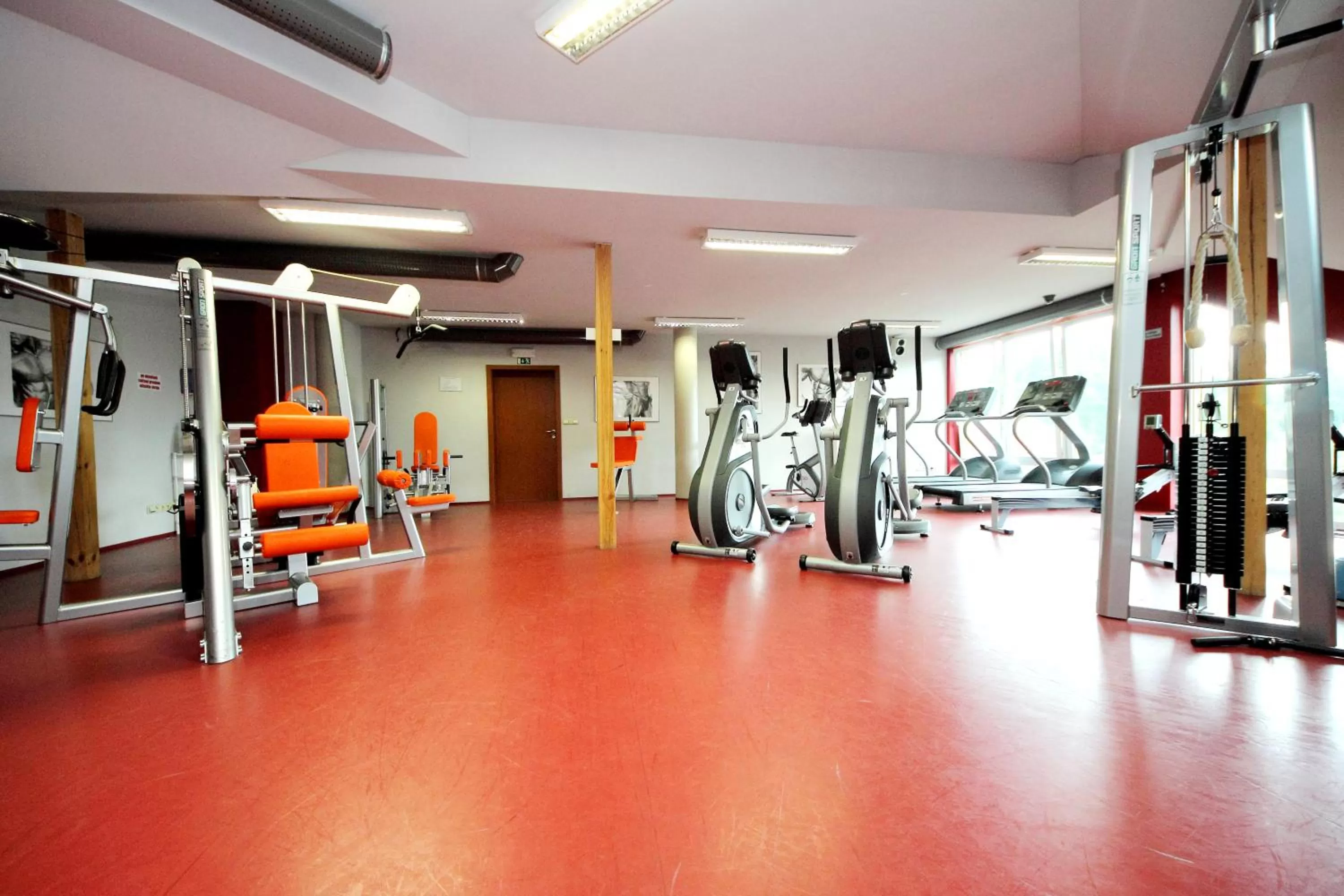 Fitness centre/facilities, Fitness Center/Facilities in Hotel S-centrum