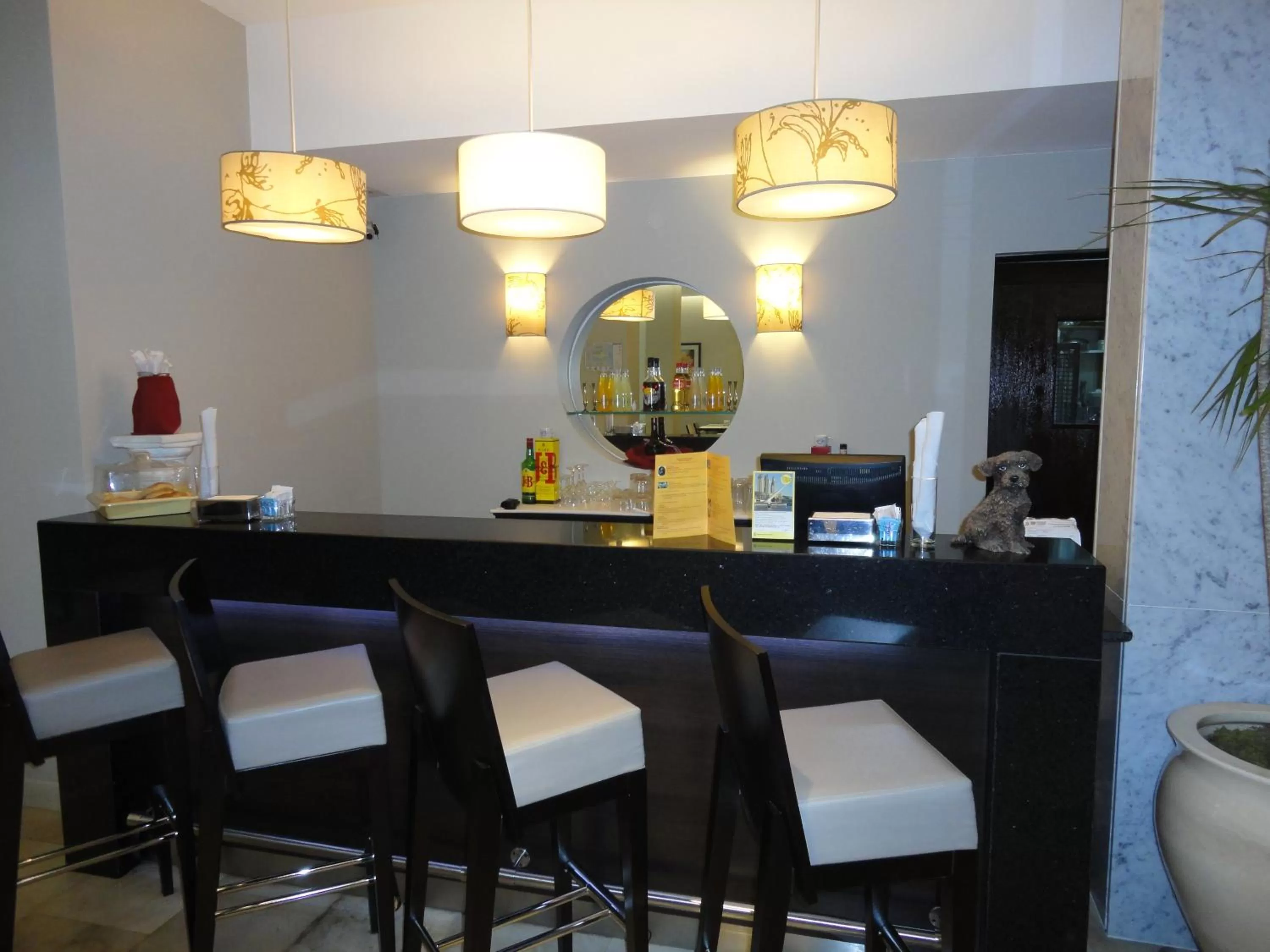 Lobby or reception in Hotel Napoleón