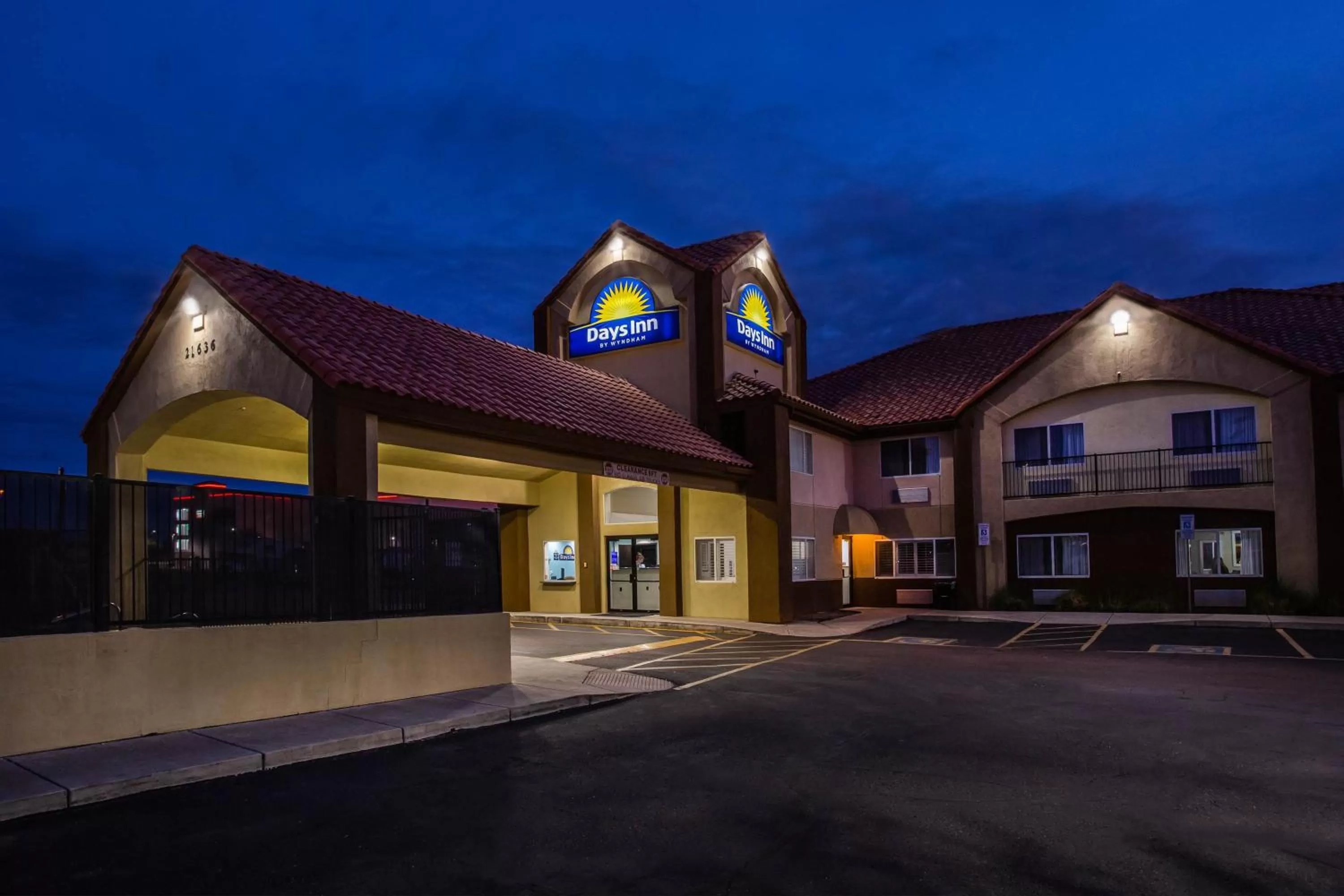 Property building in Days Inn by Wyndham Phoenix North