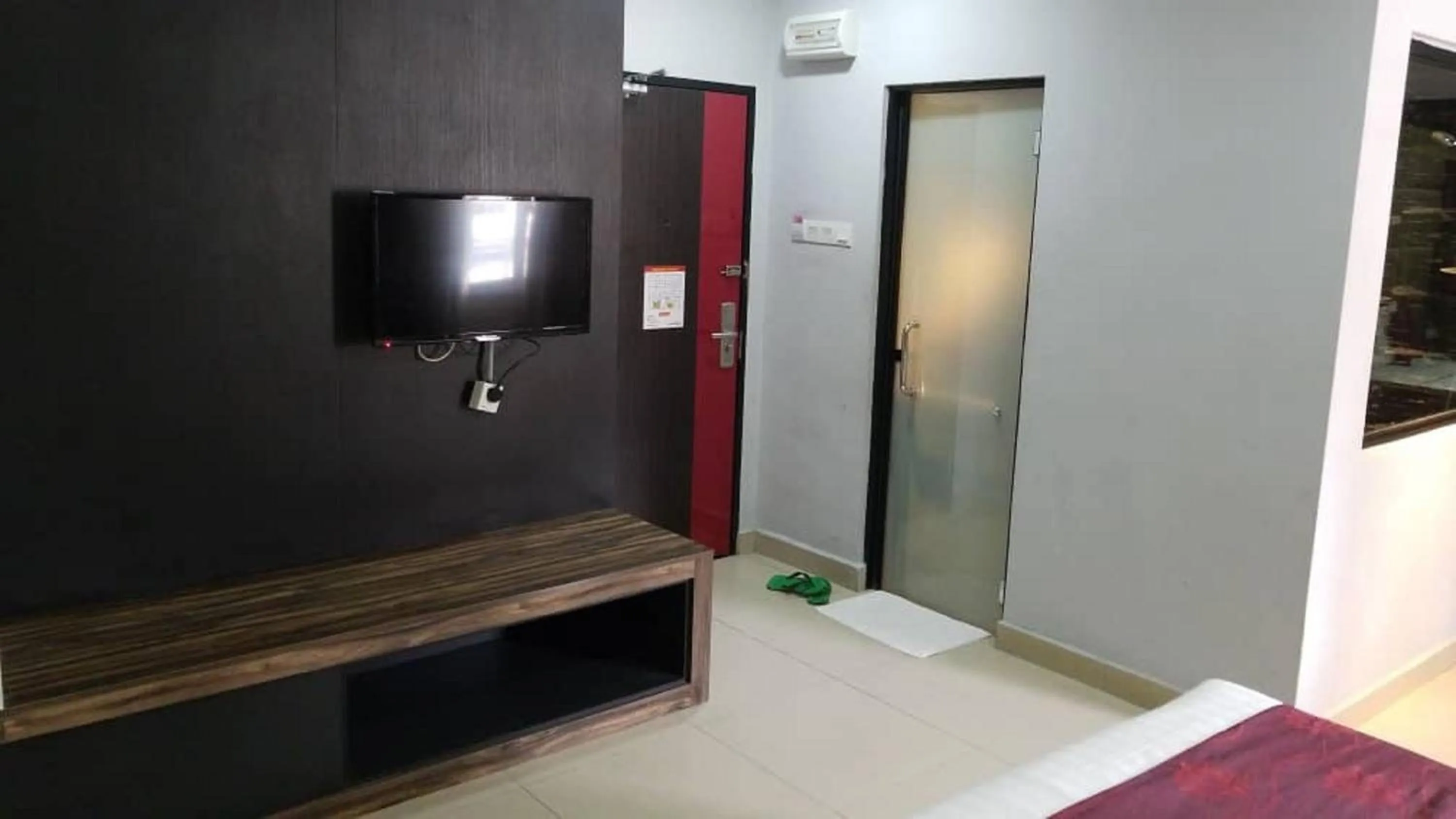 TV and multimedia in Signature Hotel @ Bangsar South