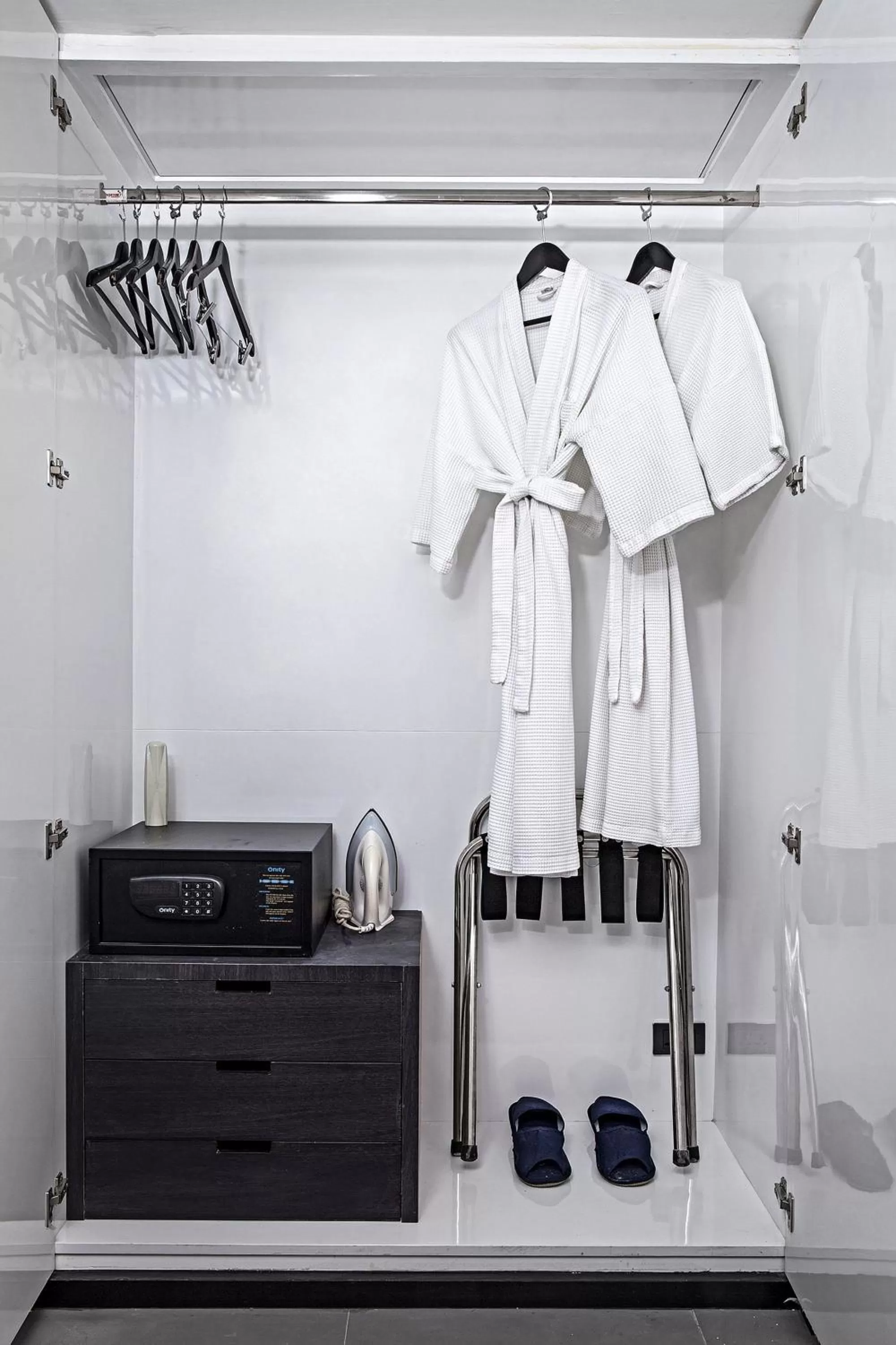 Bathroom in Galleria 12 Sukhumvit Bangkok by Compass Hospitality