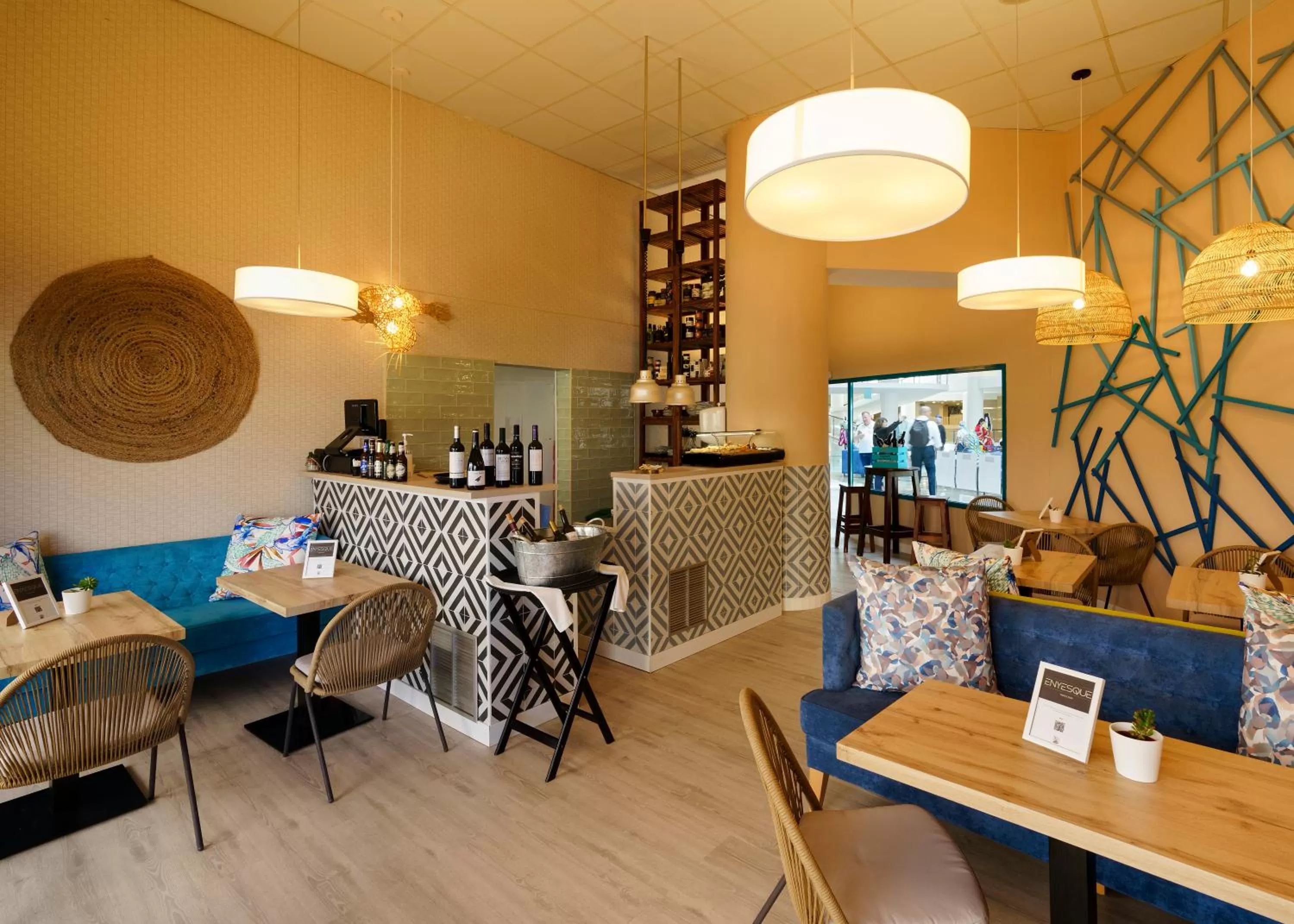 Restaurant/places to eat in Alua Tenerife