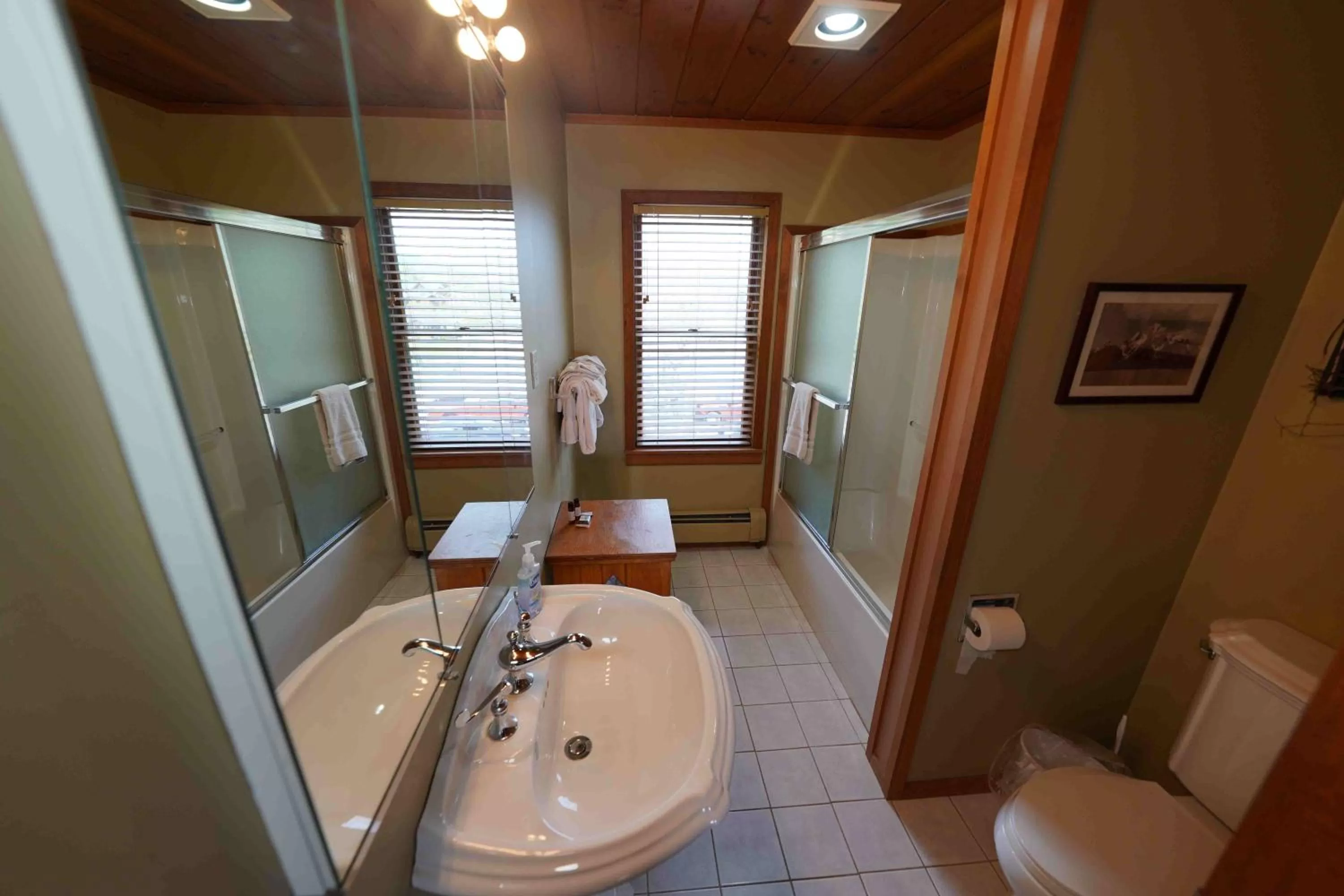 Bathroom in Ampersand Bay Resort