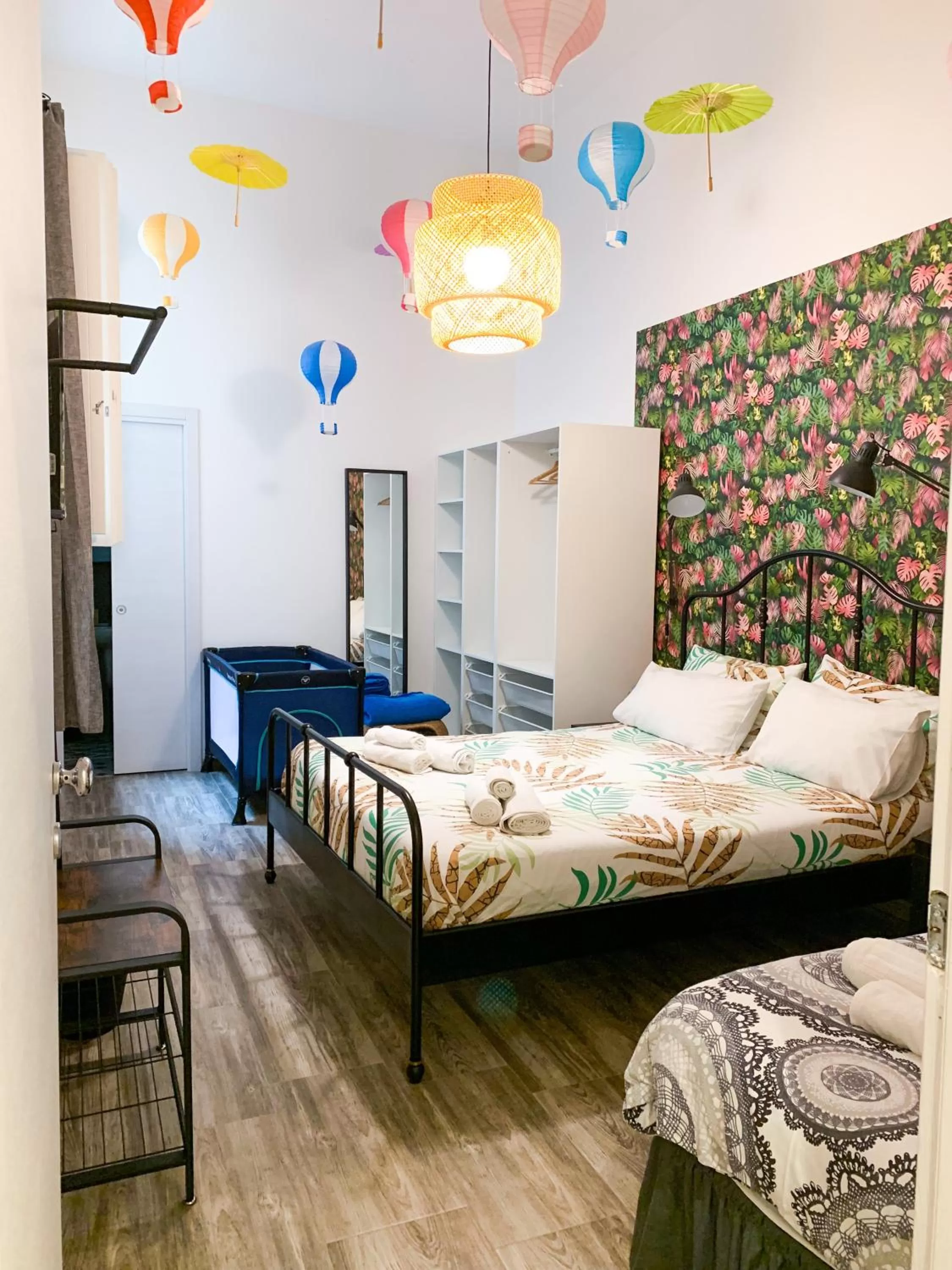 cot, Bed in Kofler GuestHouse