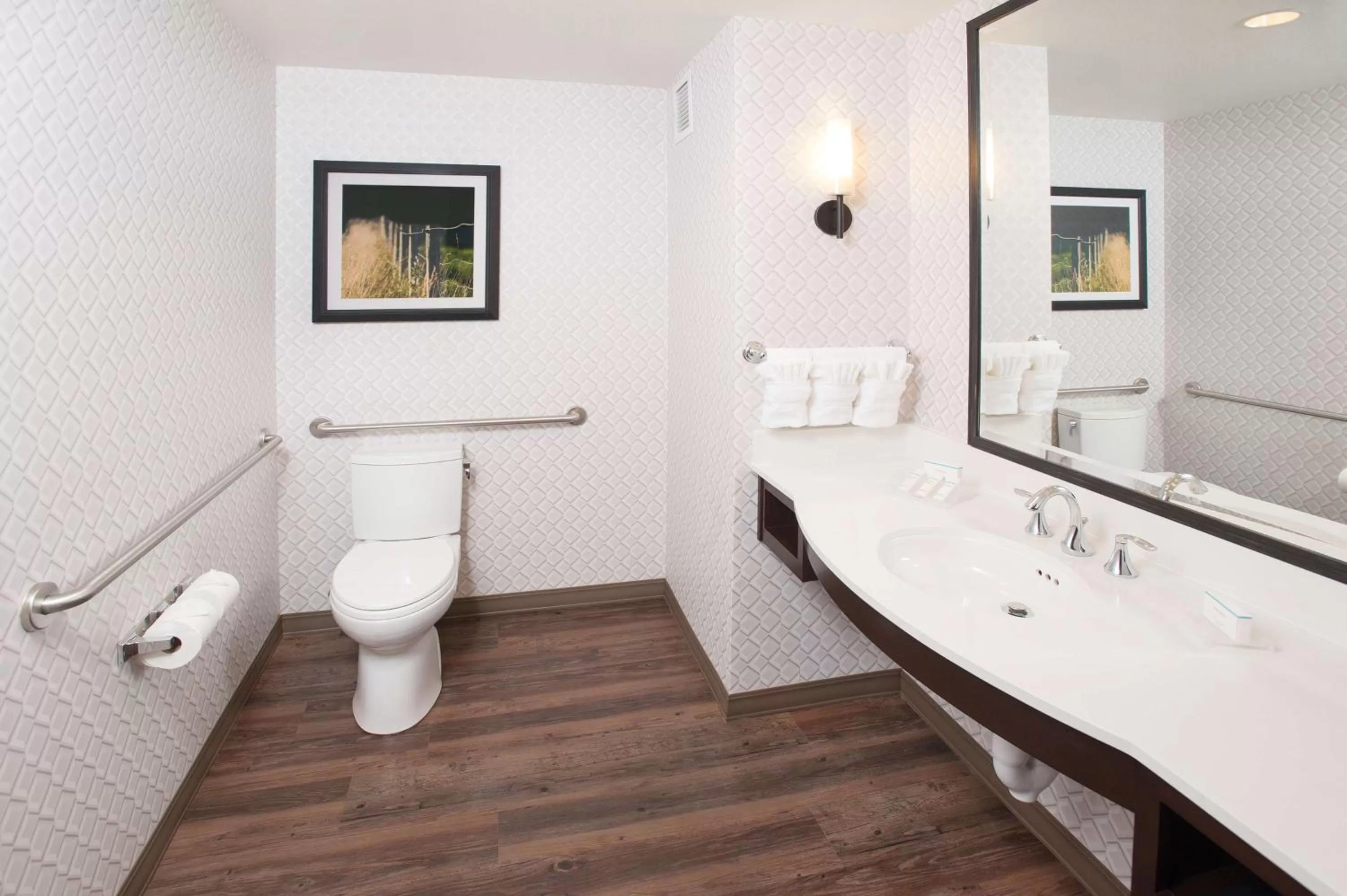 Bathroom in Hilton Garden Inn Burbank Los Angeles