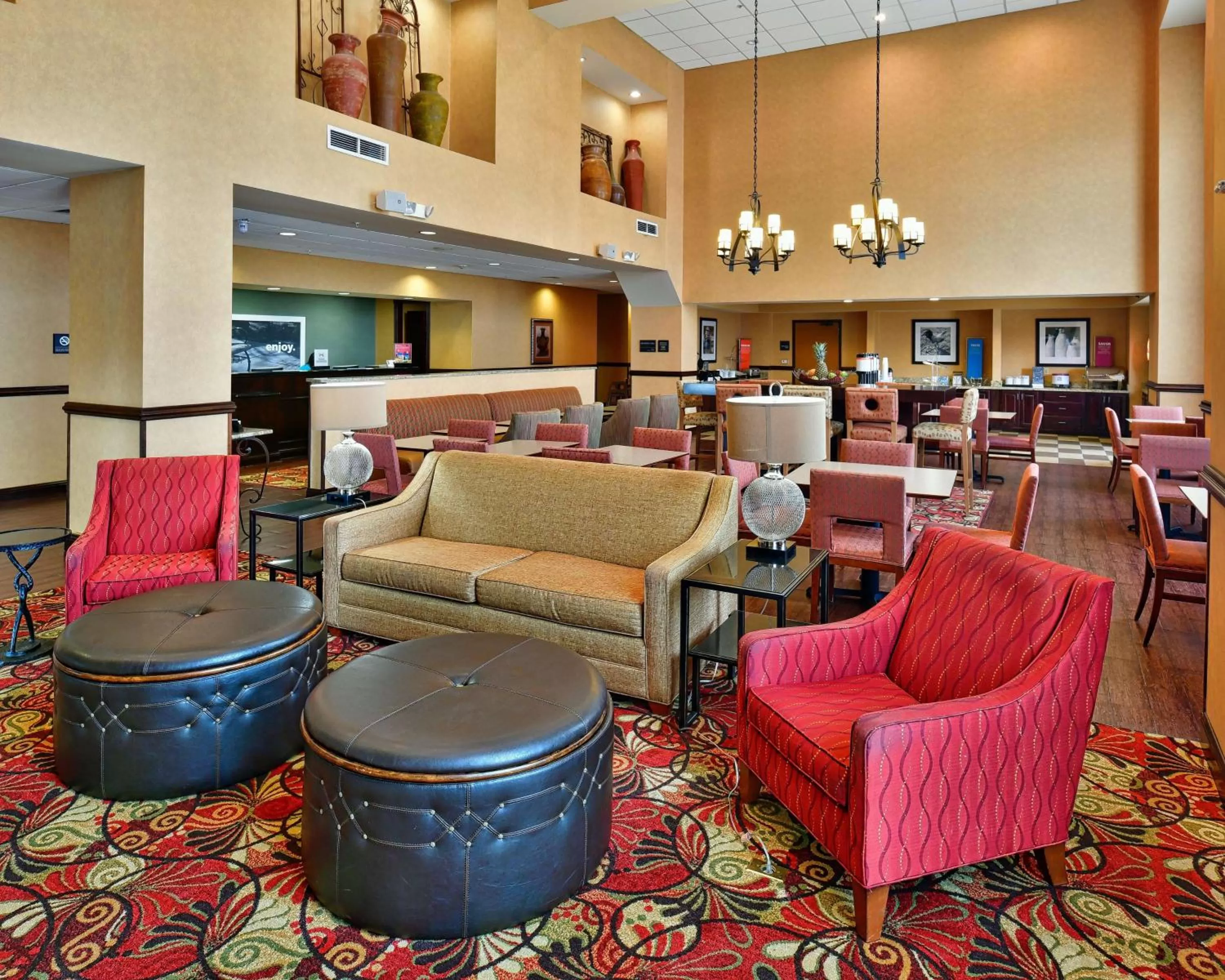 Lobby or reception in Hampton Inn & Suites Fredericksburg
