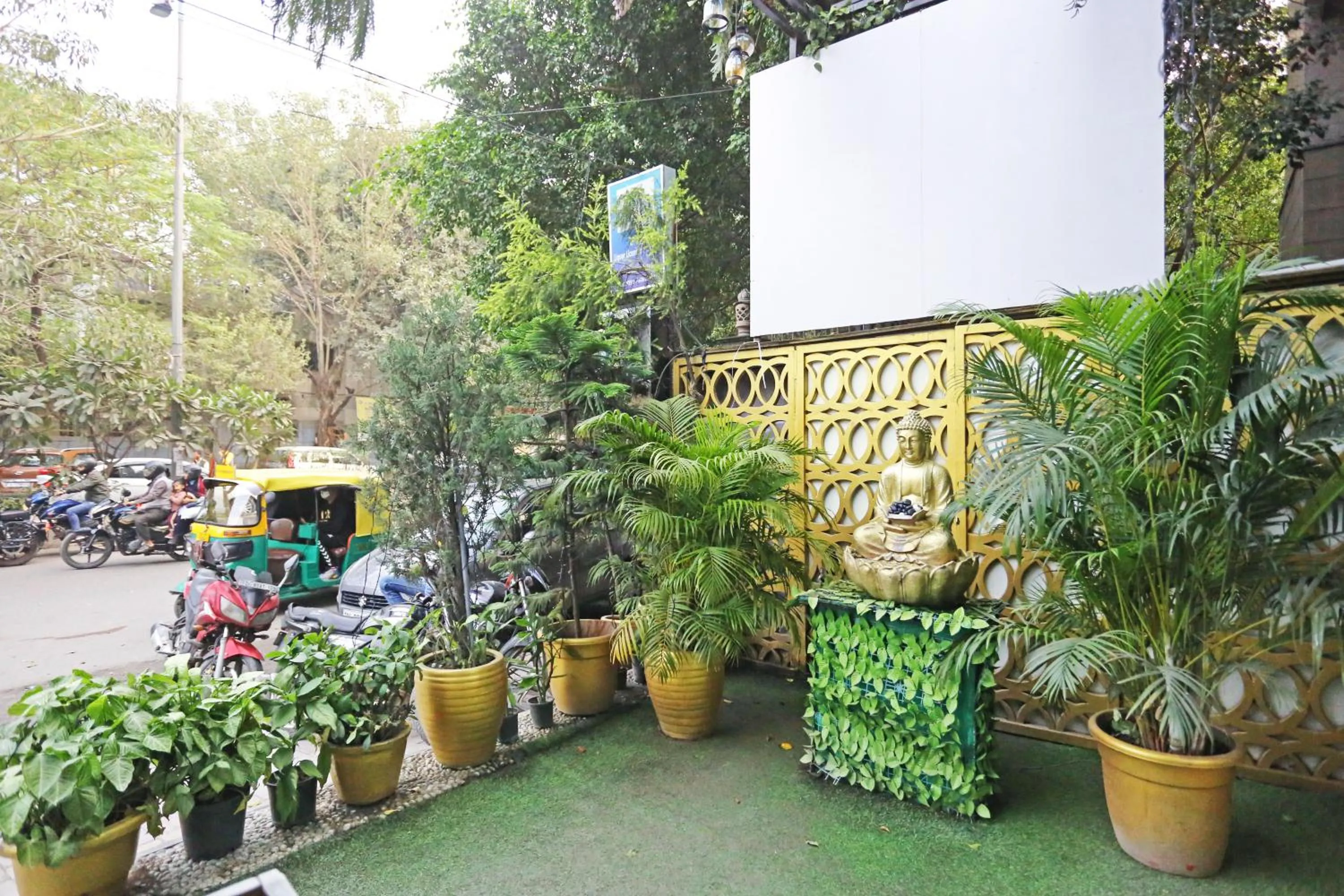 Property building in JRD Luxury-Business Hotel