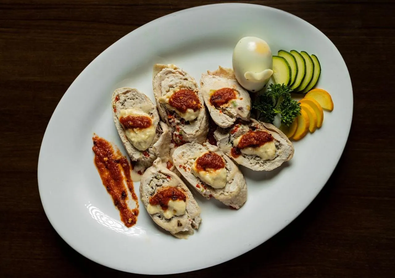 Food and drinks in Clarion Hotel Ocean Palms Goa