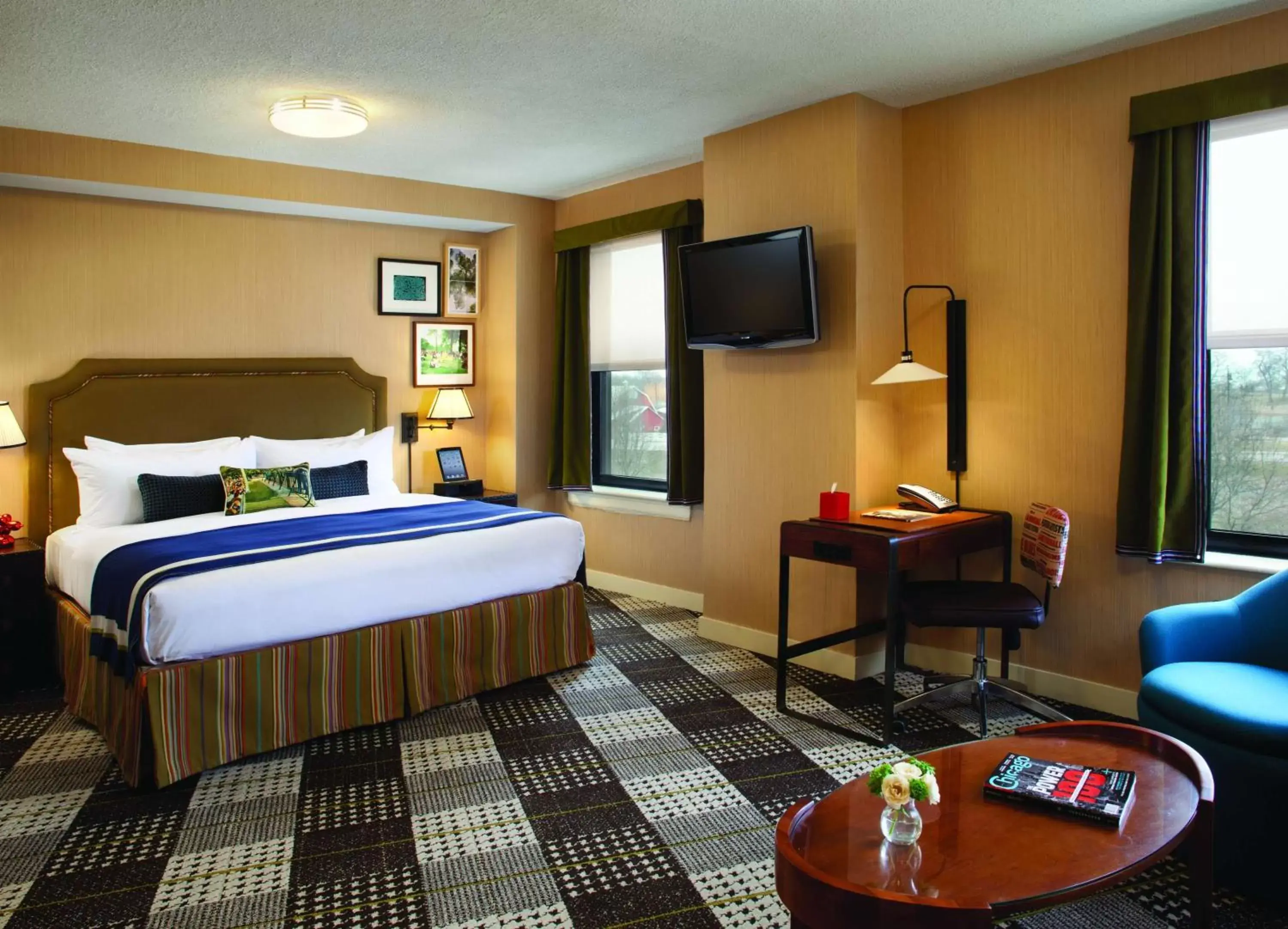 Junior King Suite in Hotel Lincoln Junior King Suite in Hotel Lincoln