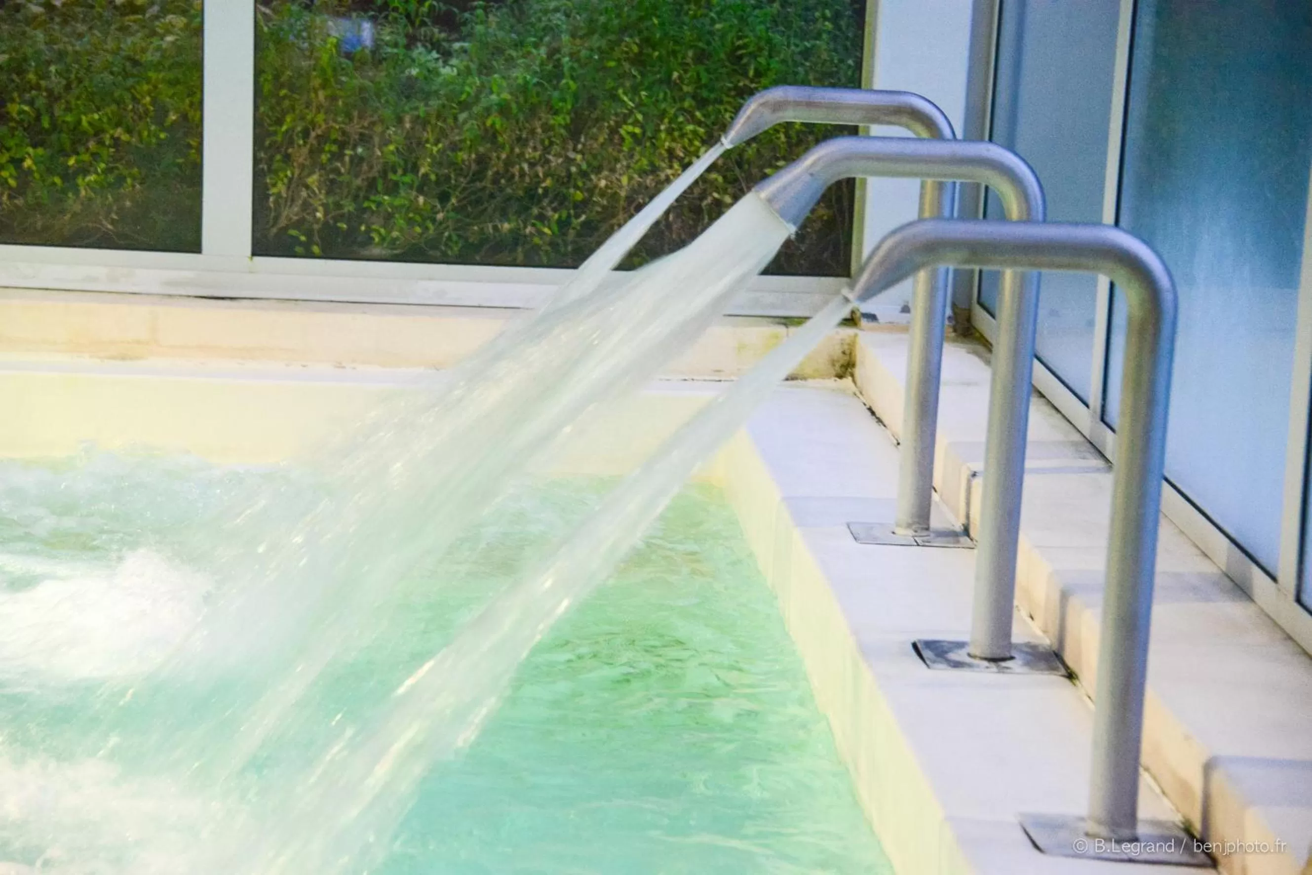 Swimming pool in Résidence Goélia La Pommeraie