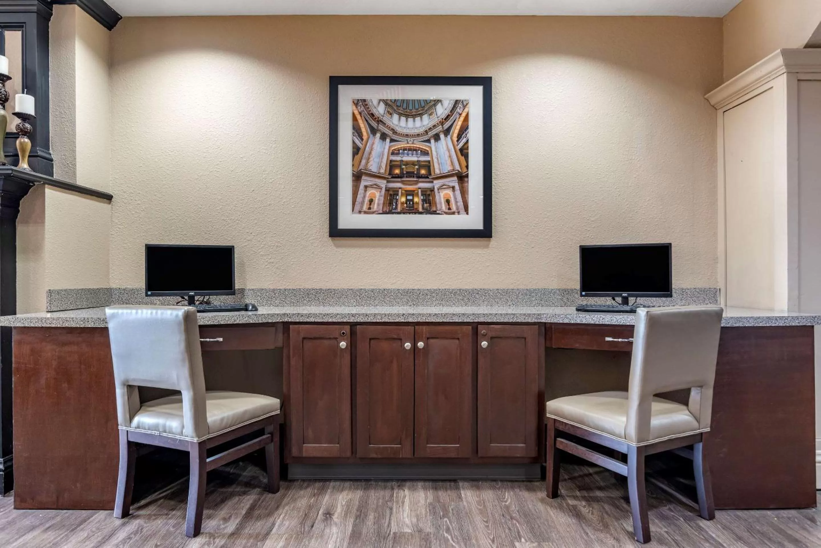 On site in Comfort Inn & Suites Clinton - Jackson West