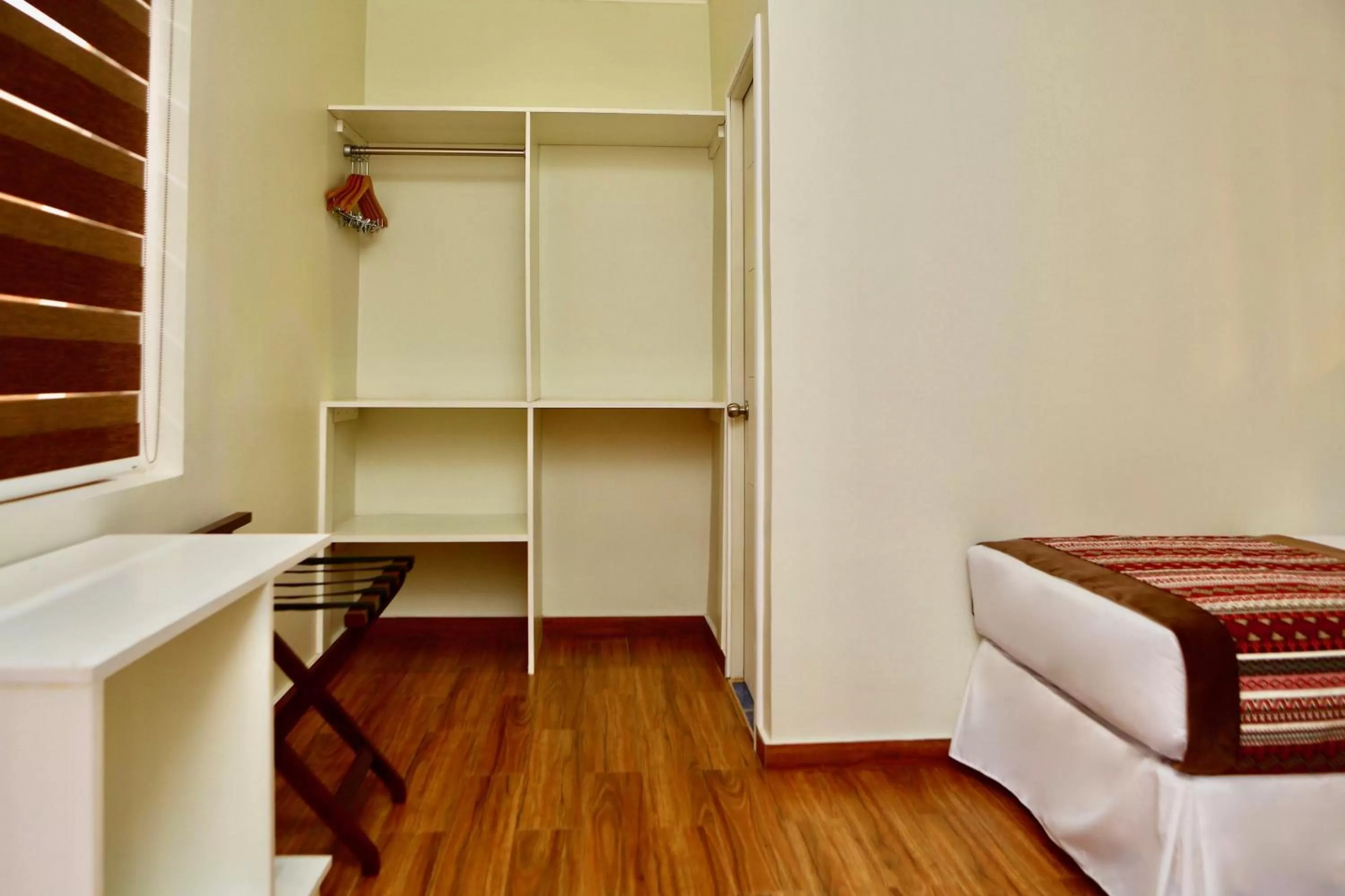 Photo of the whole room in Yakana Hotel