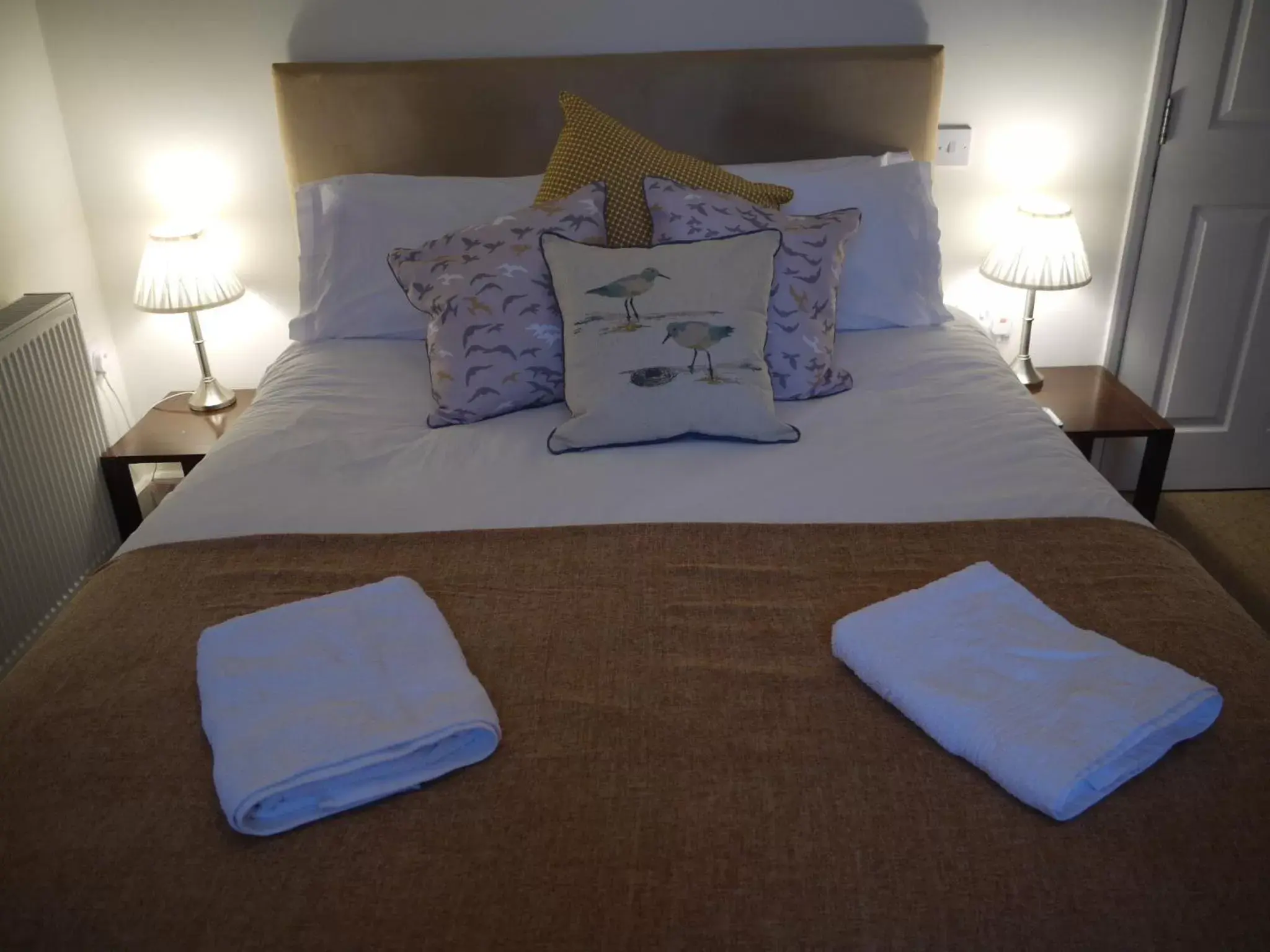 Double Room in The Pilot Boat Inn, Isle of Wight Double Room in The Pilot Boat Inn, Isle of Wight