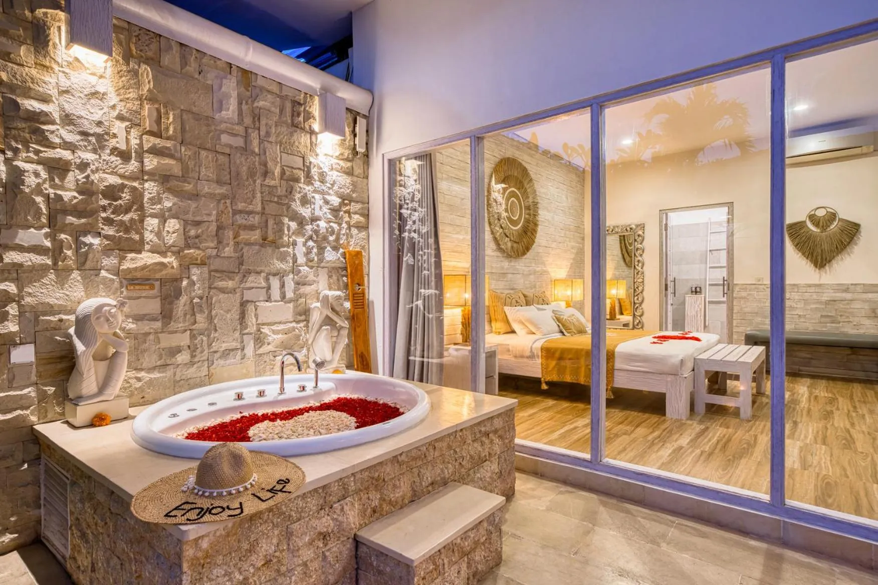 Bath in Bali Cosy Villas Seminyak