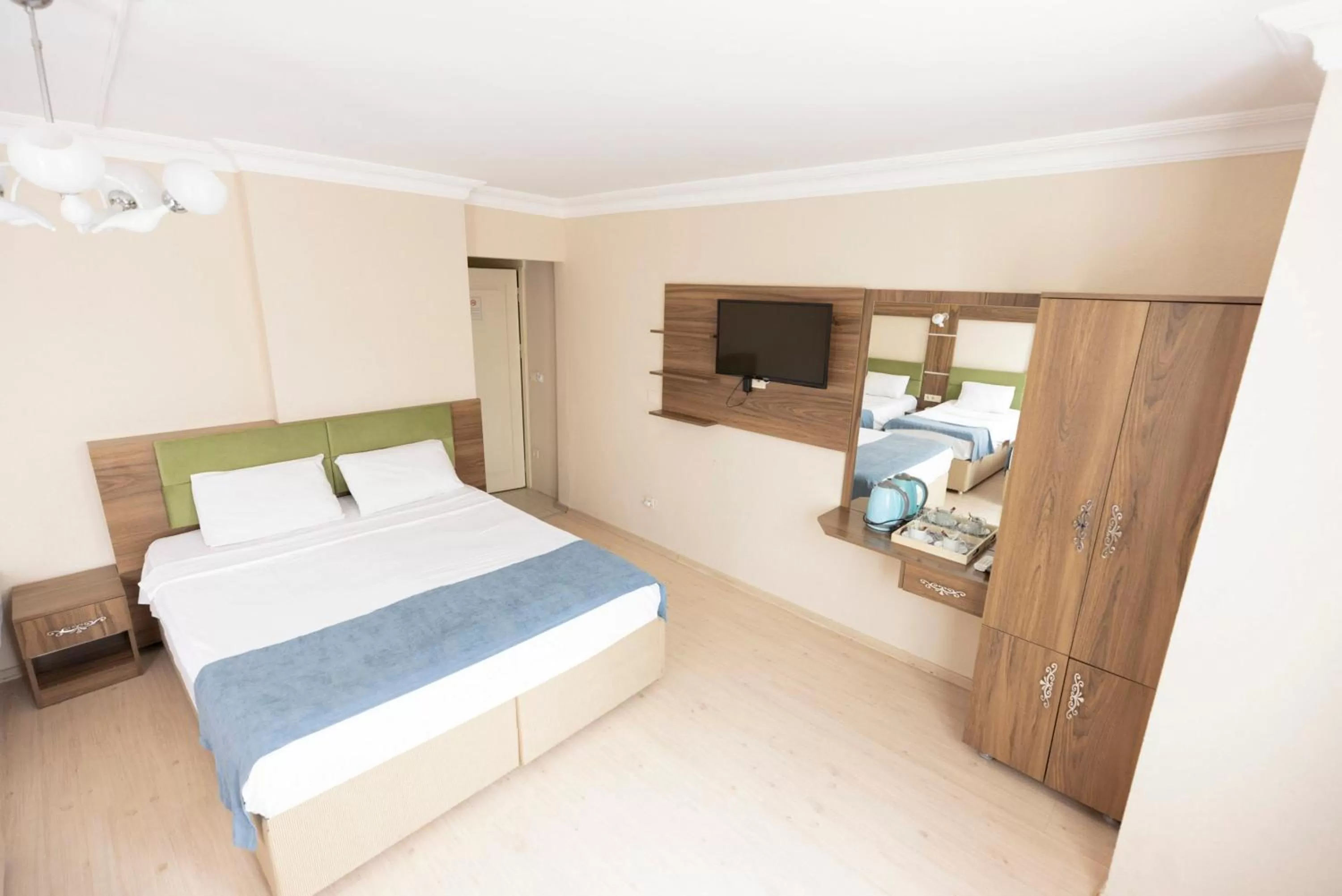 TV and multimedia, Bed in De Marêe