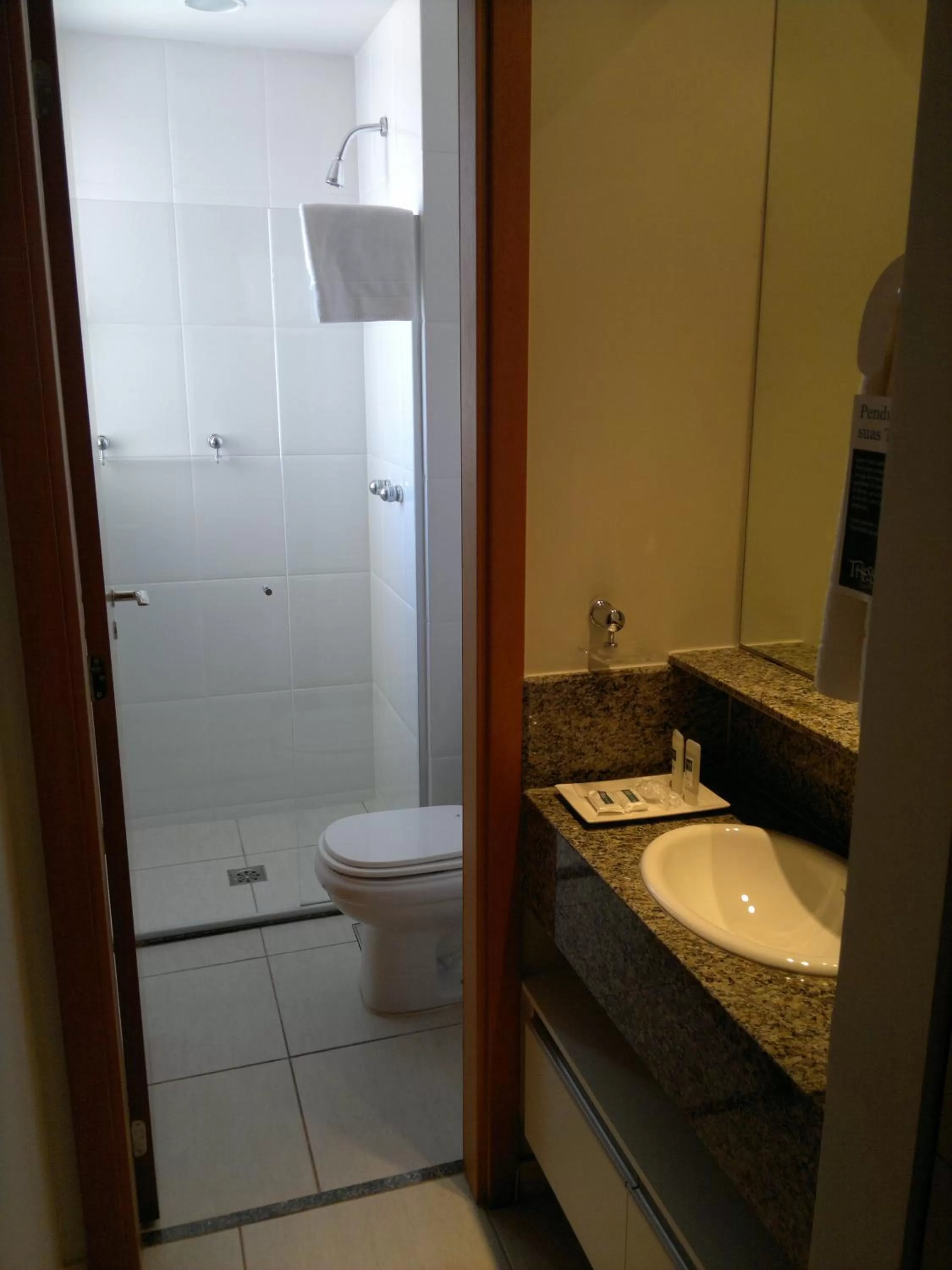 Bathroom in Ímpar Suítes Cidade Nova