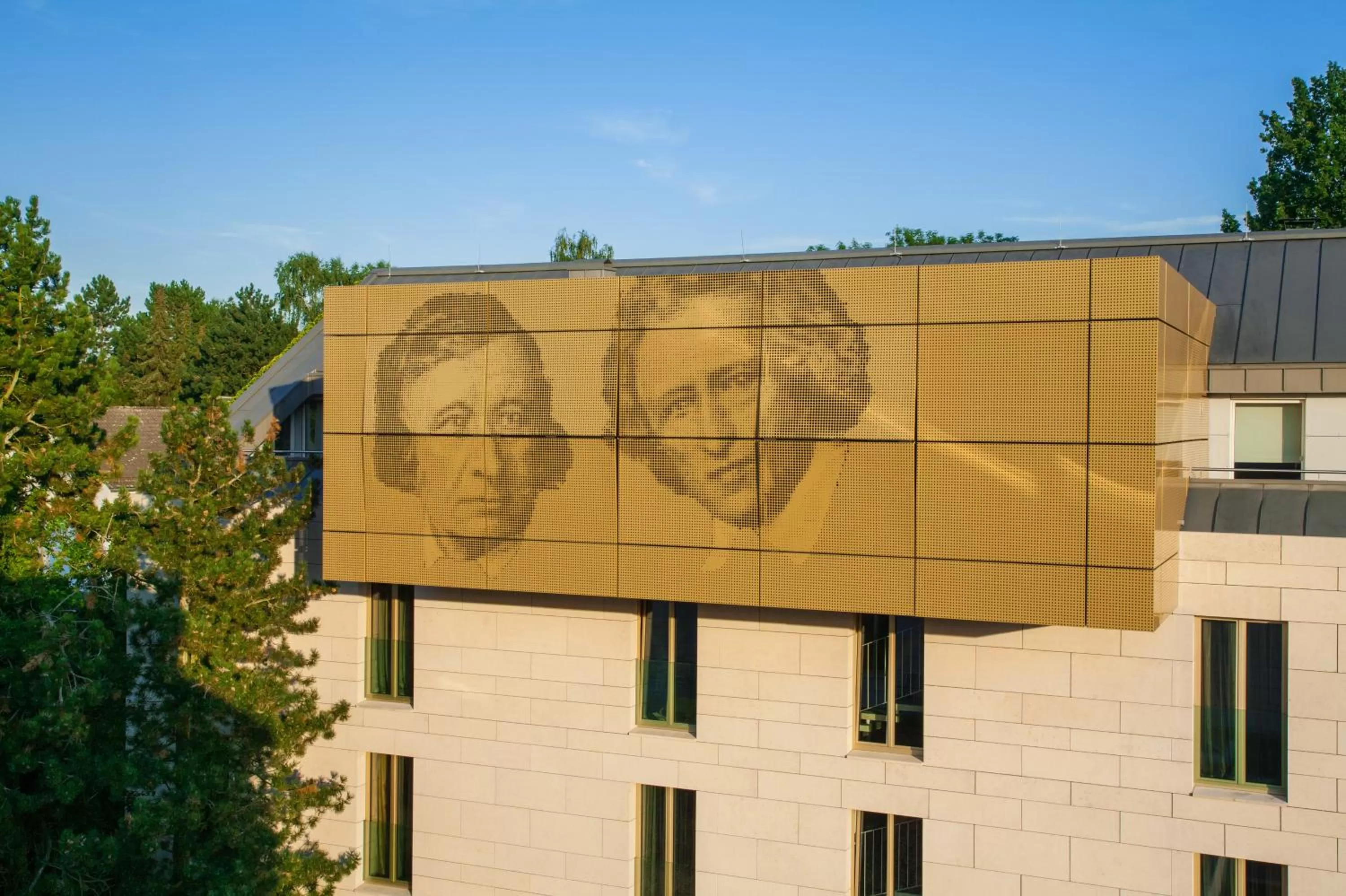 Property building in Hotel Gude