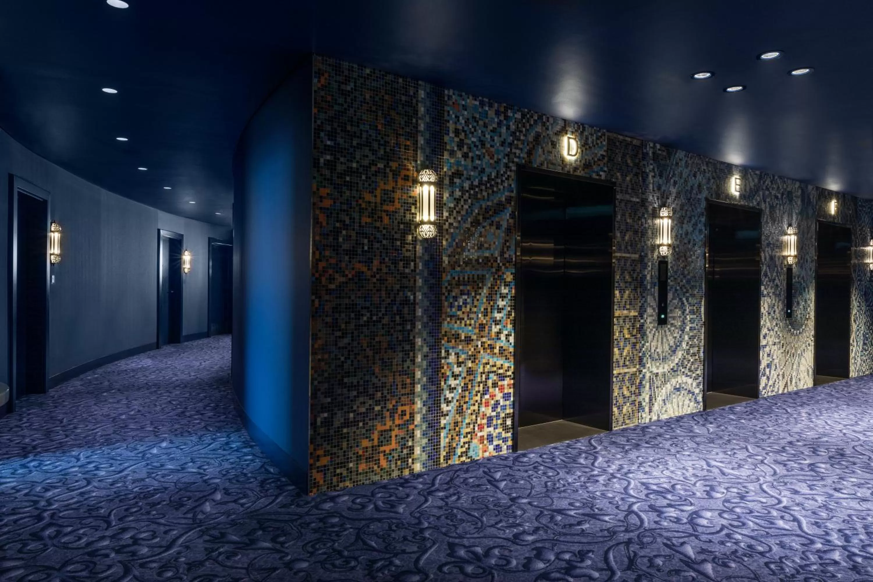 Lobby or reception in Mondrian Doha