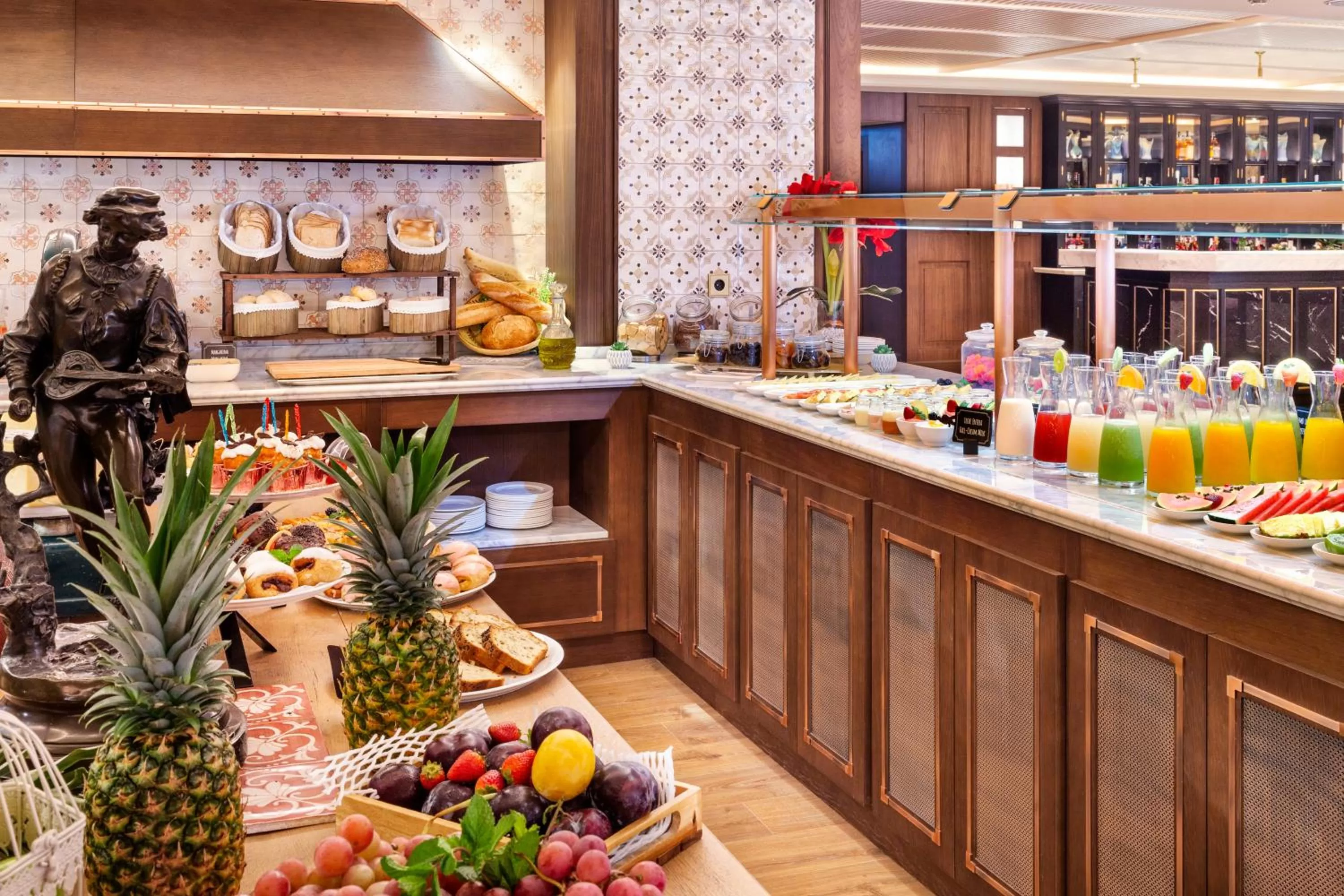 Buffet breakfast in H10 Corregidor Boutique Hotel