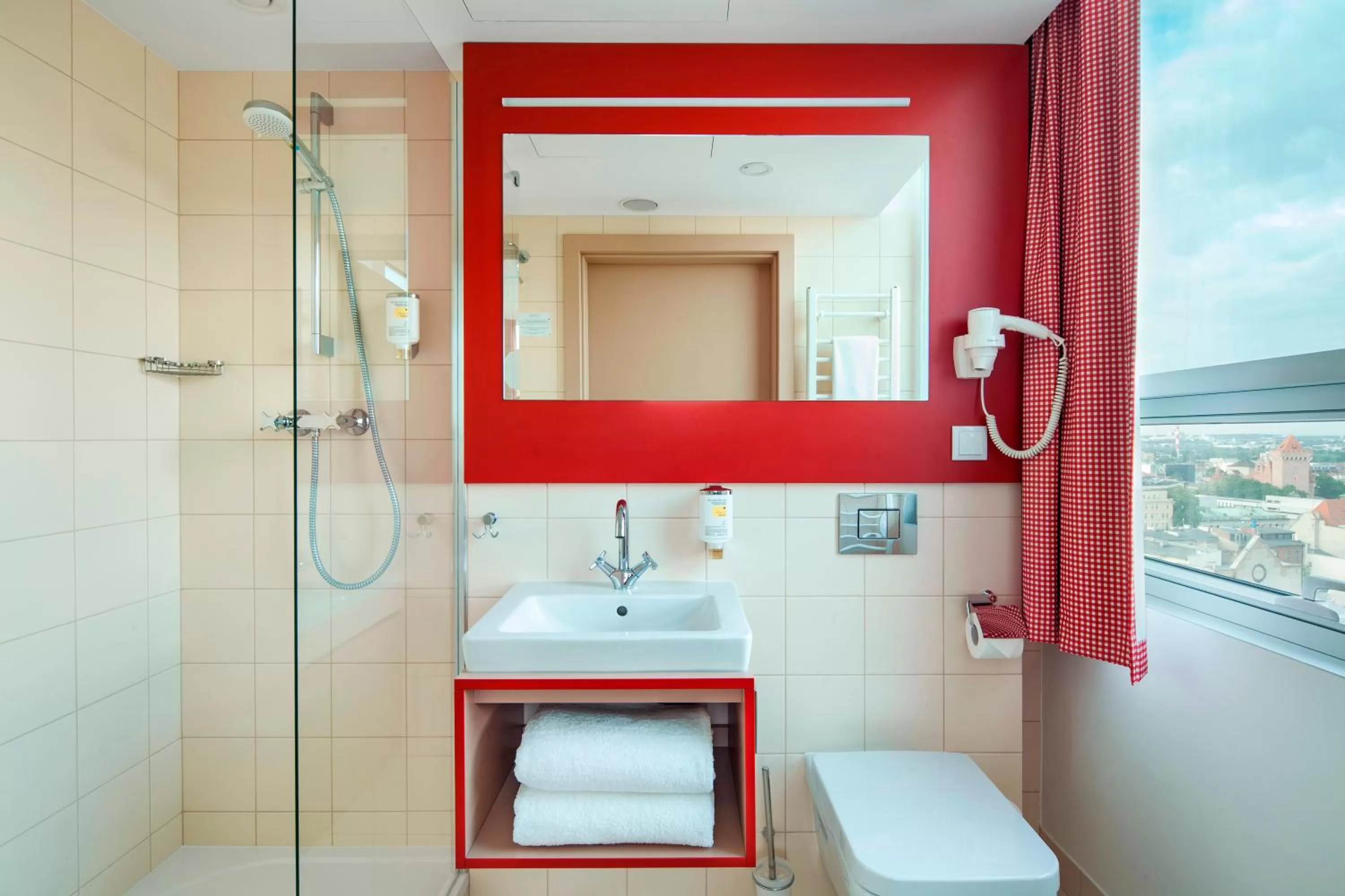 Photo of the whole room in Hotel Altus Poznań Old Town - Destigo Hotels