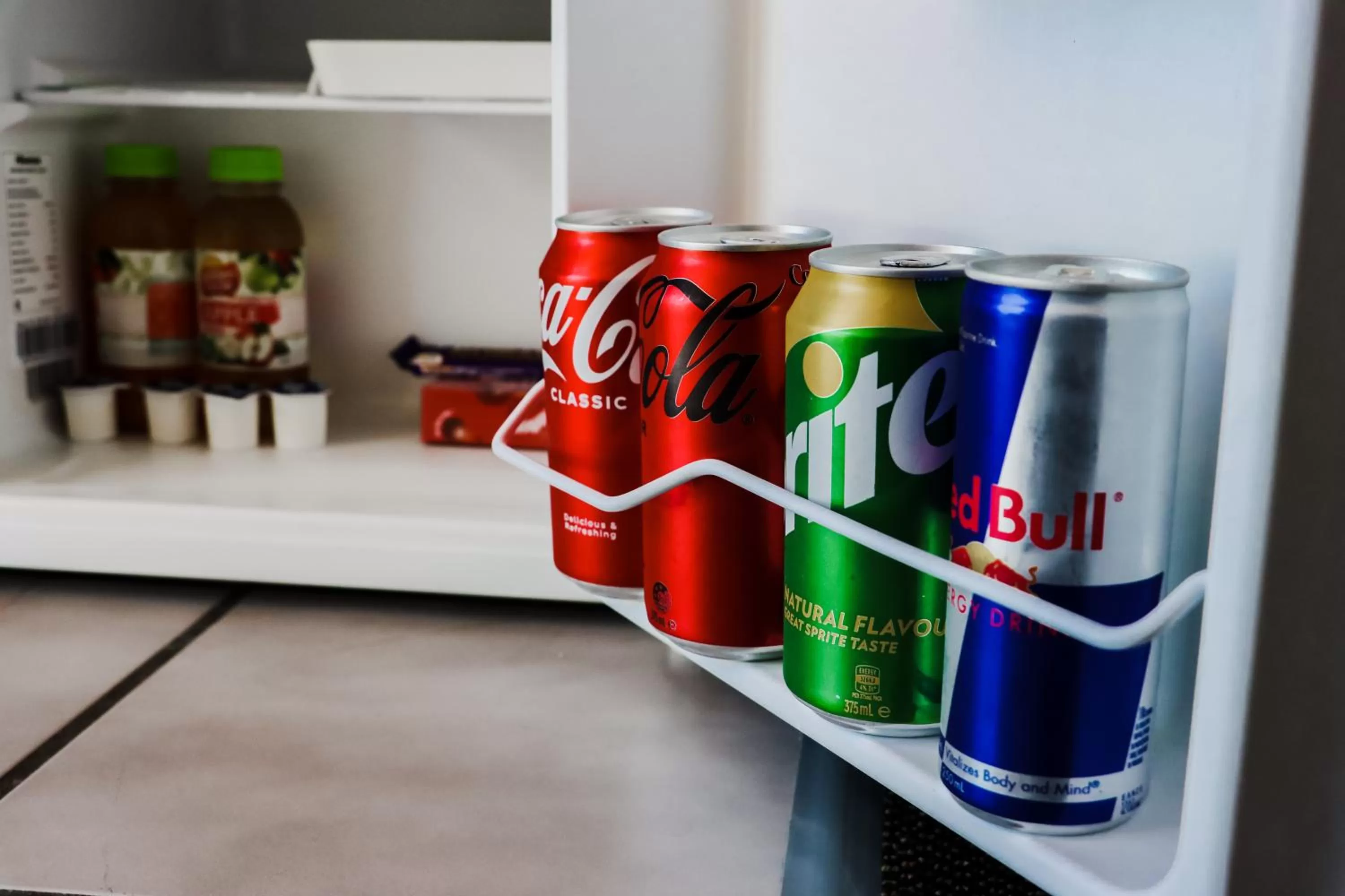 Kennedy Drive Boutique Motel - Close To City Centre & Airport