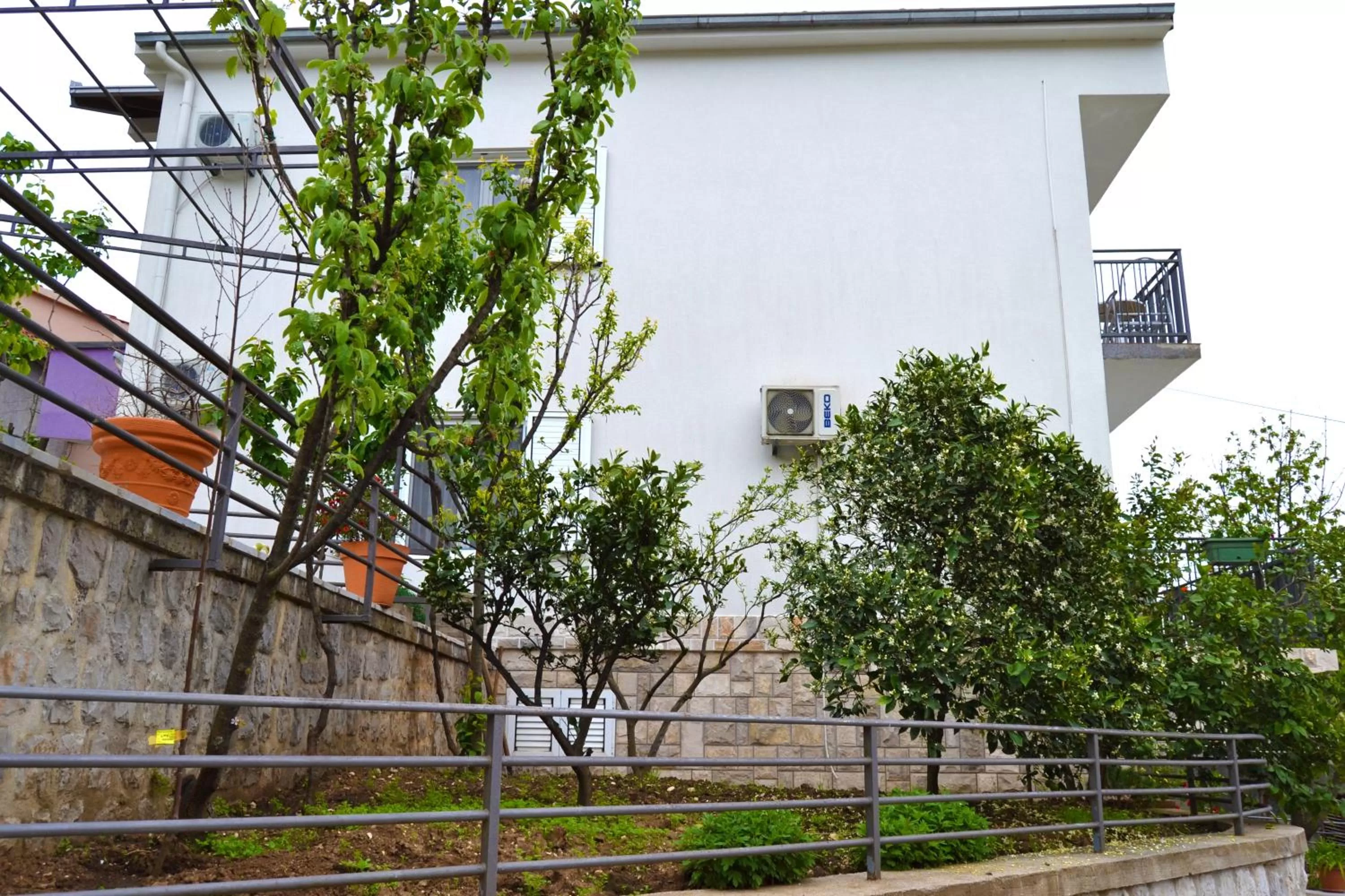 Property building in Tivat Apartments