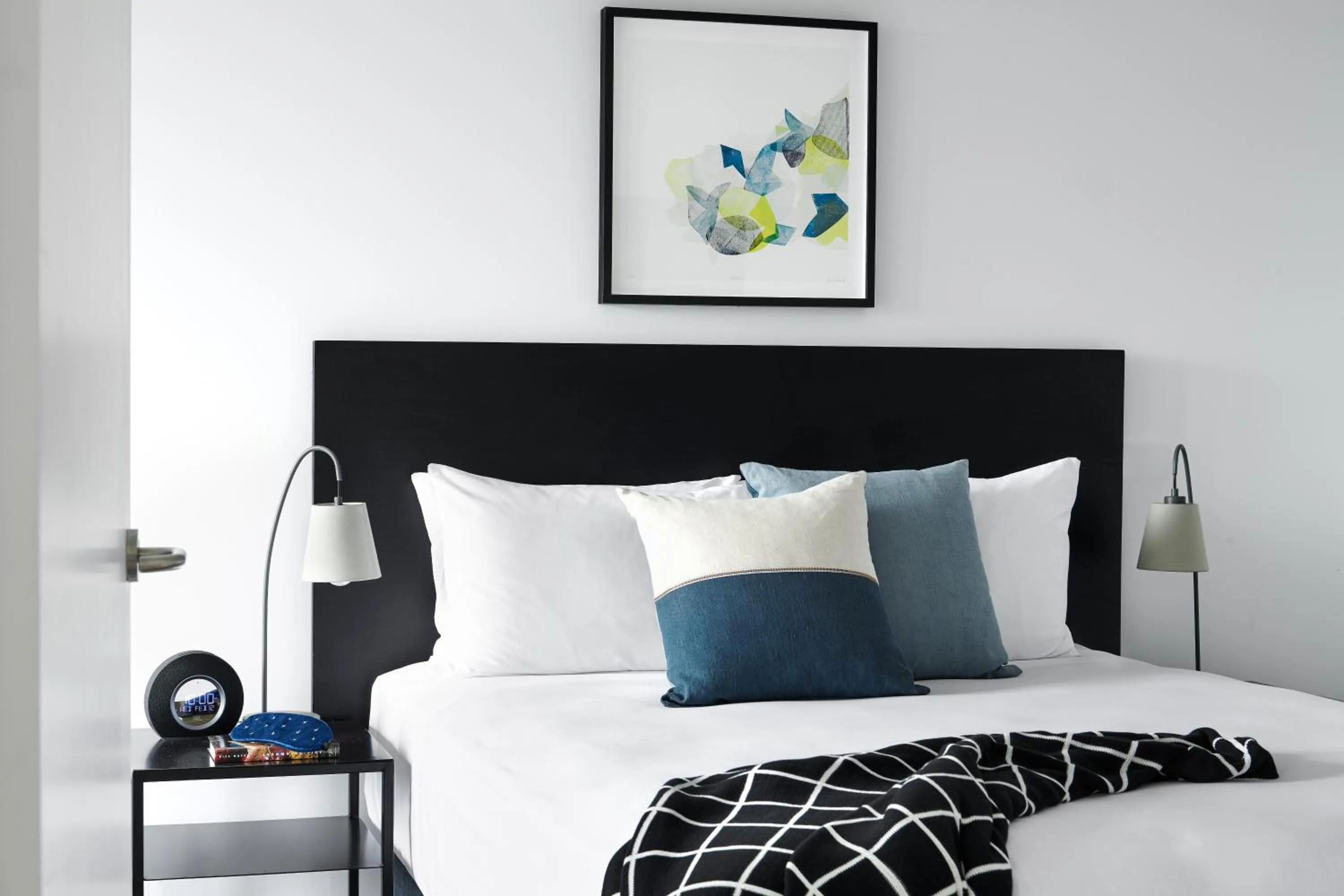 Bedroom, Bed in Punthill Ivanhoe