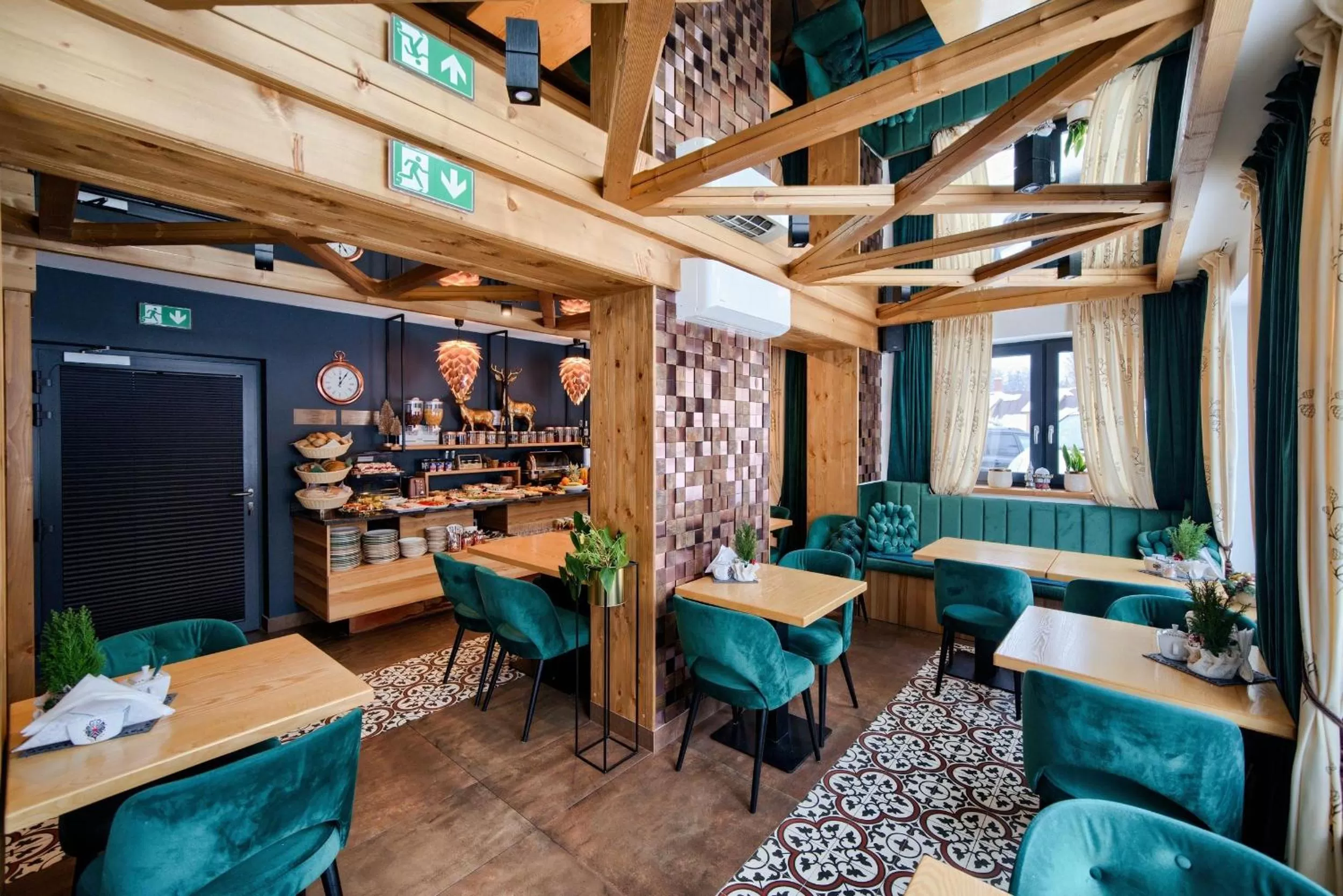 Restaurant/Places to Eat in Serce Tatr Residence Zakopane - blisko Krupówek