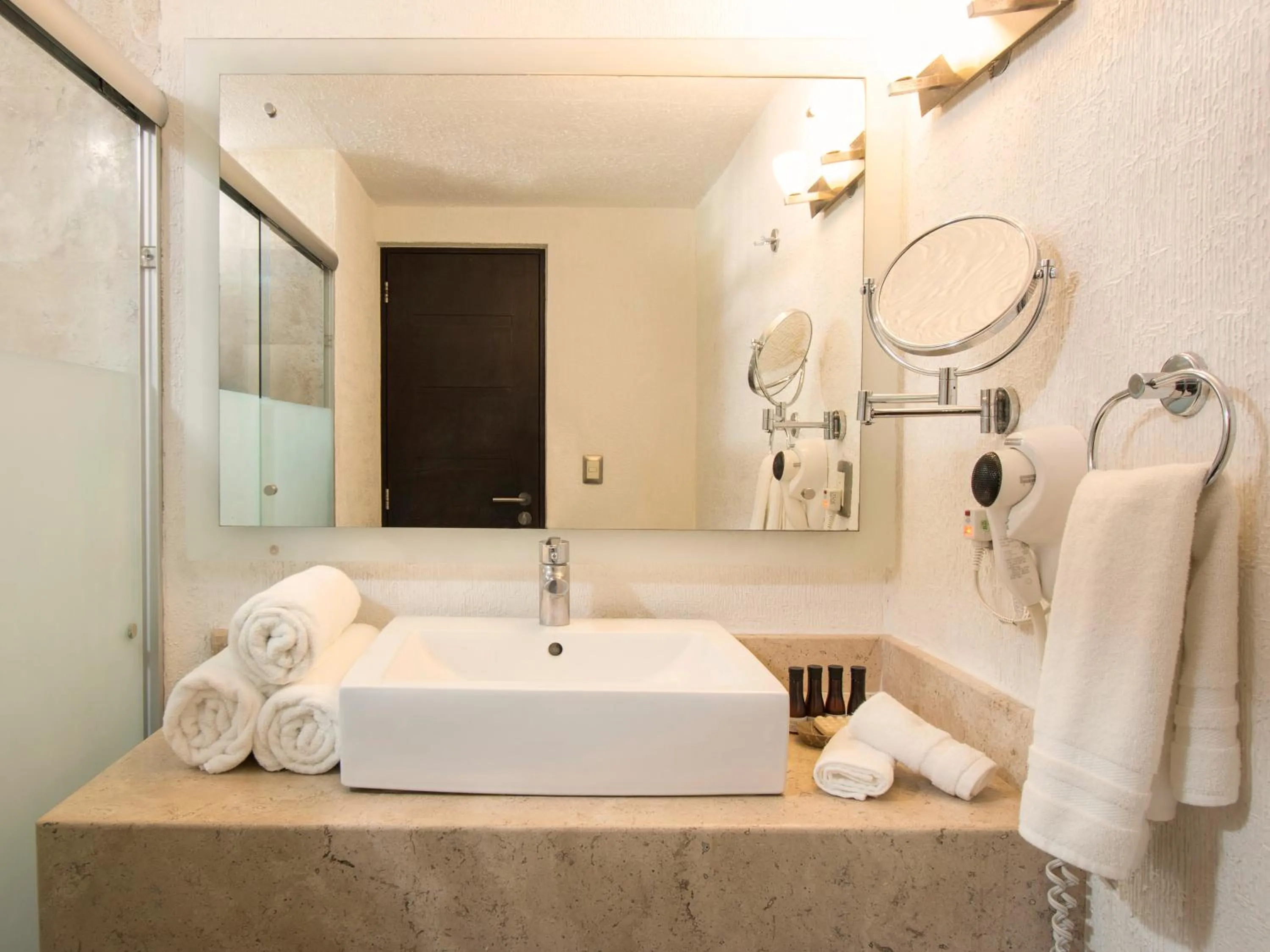 Bathroom in Hotel Rio Tequisquiapan