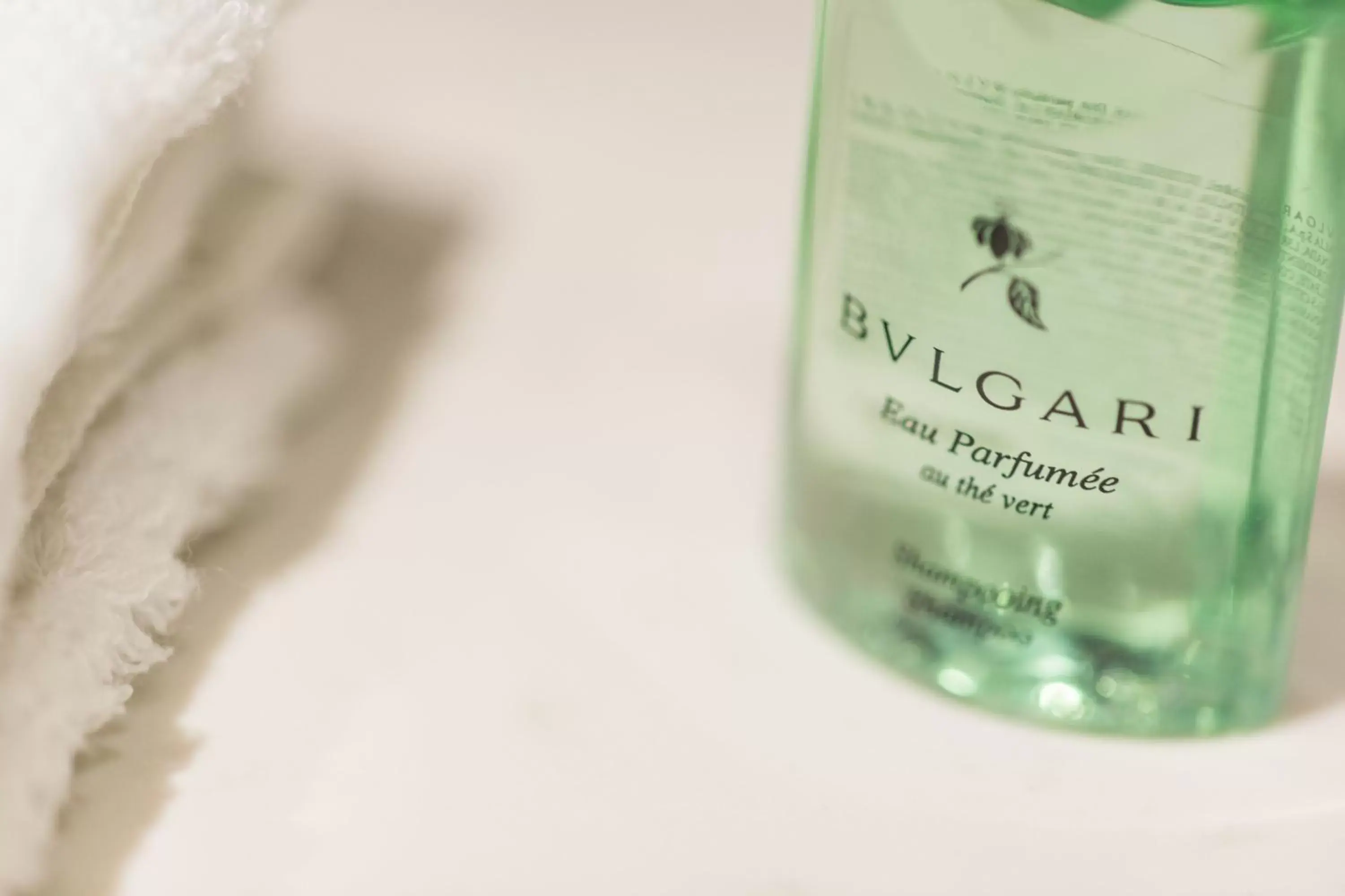 Luxury King Room in Mosaic Hotel Beverly Hills Luxury King Room in Mosaic Hotel Beverly Hills